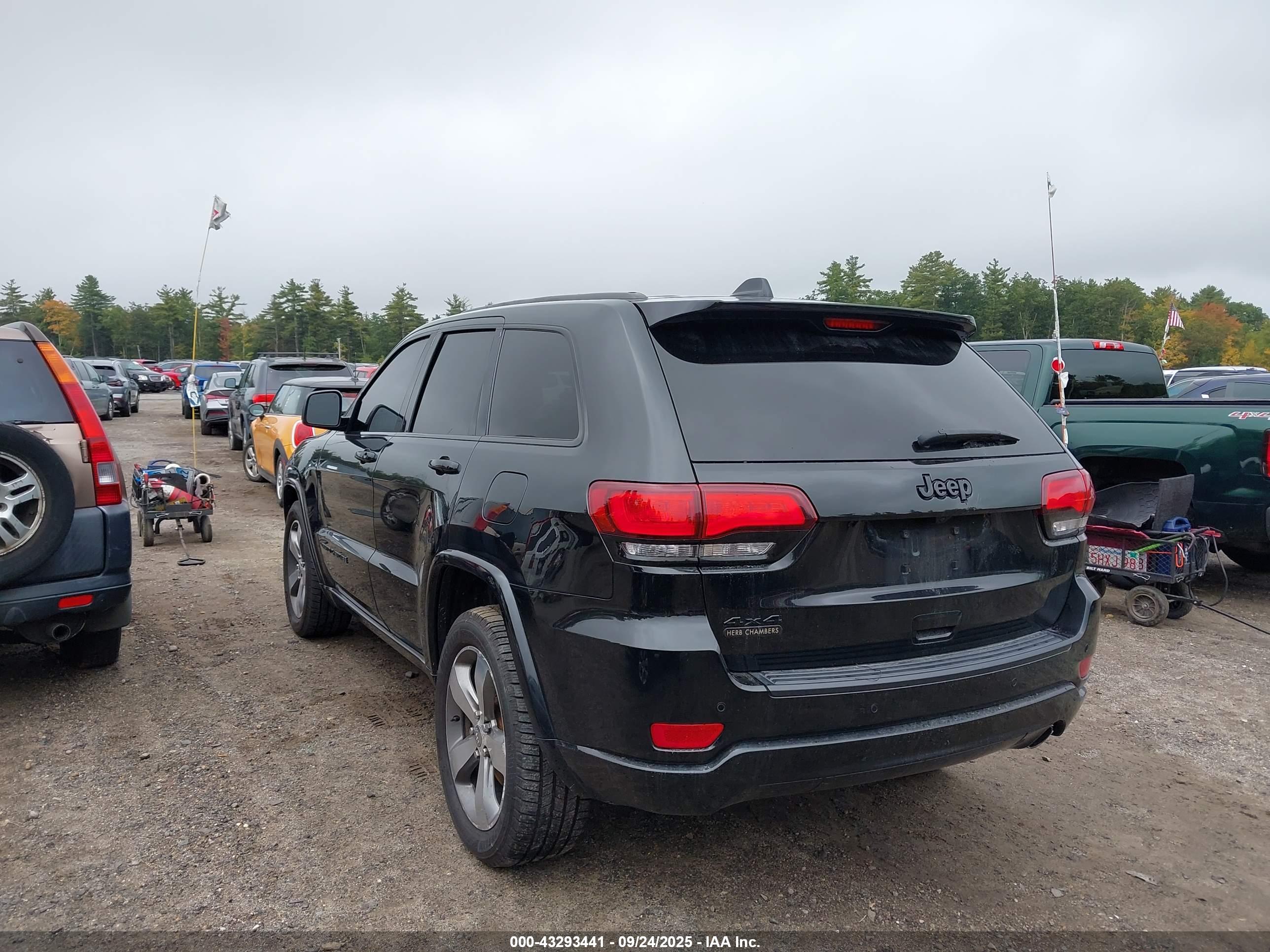 JEEP GRAND image 3