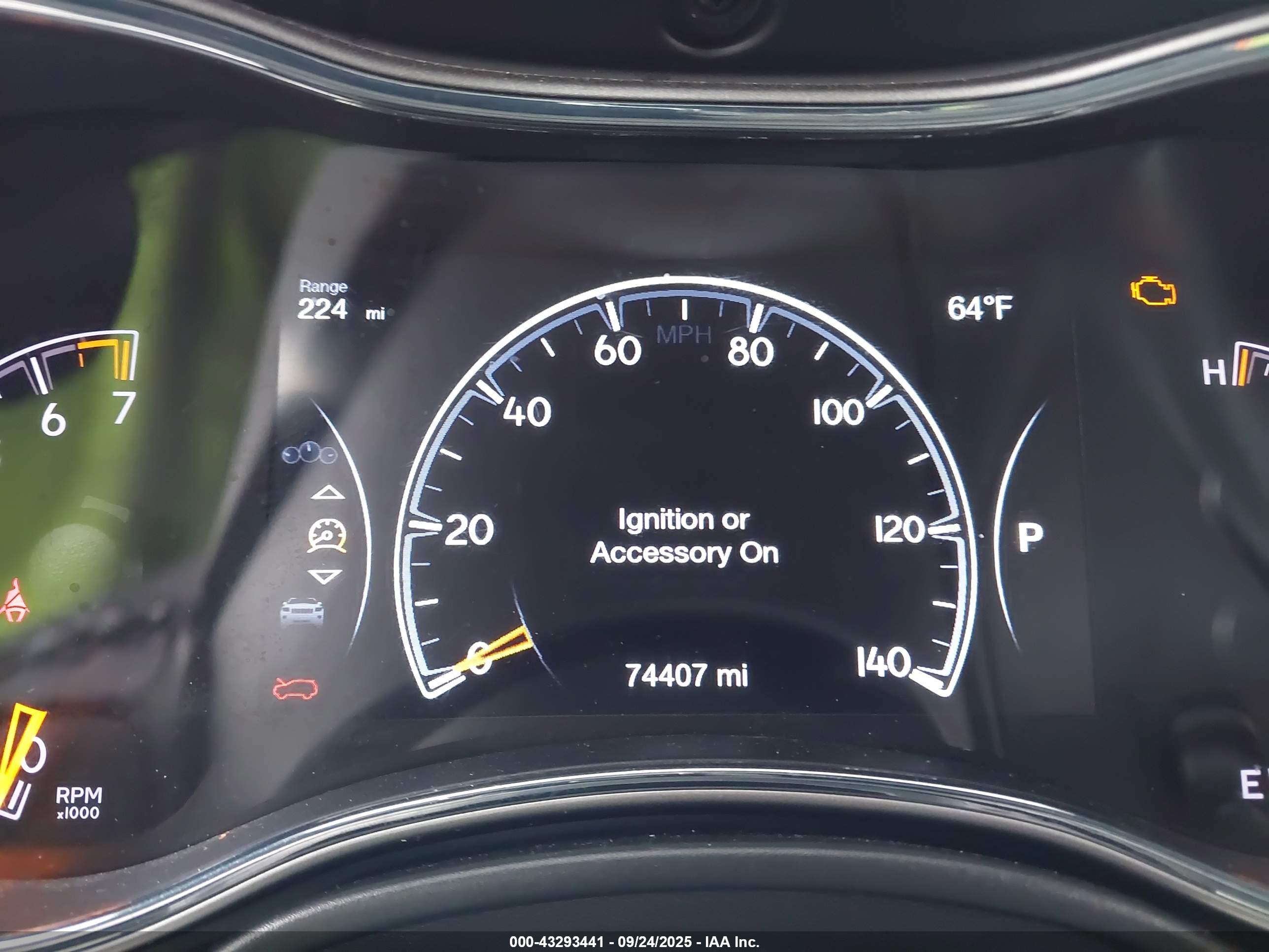 JEEP GRAND image 7