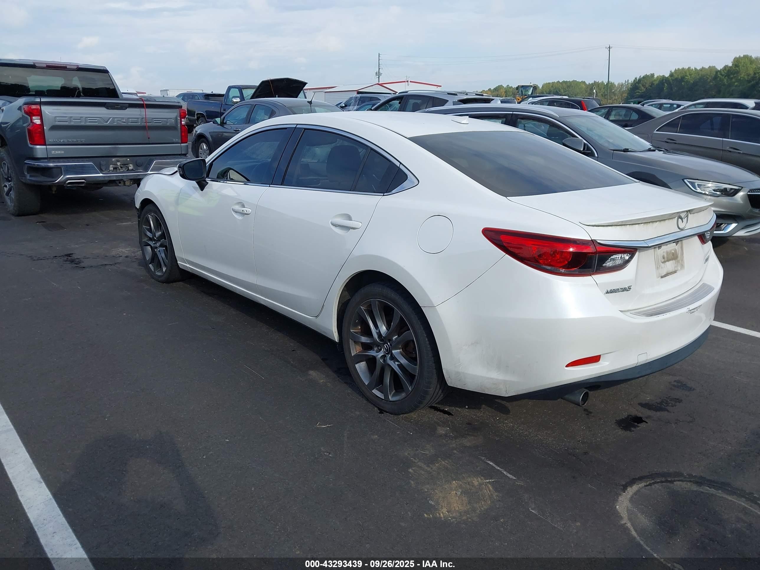 MAZDA MAZDA6 image 3