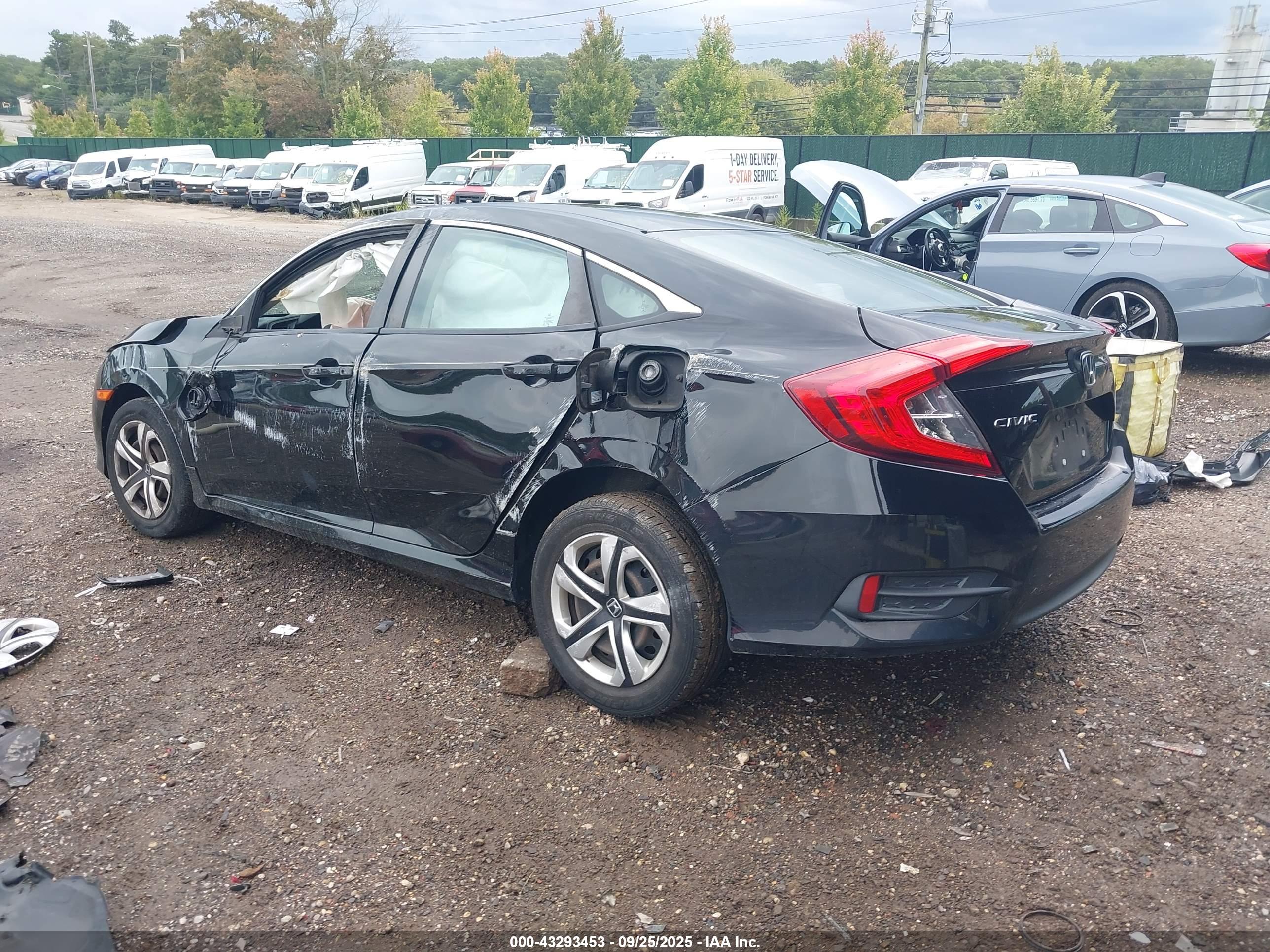 HONDA CIVIC image 3