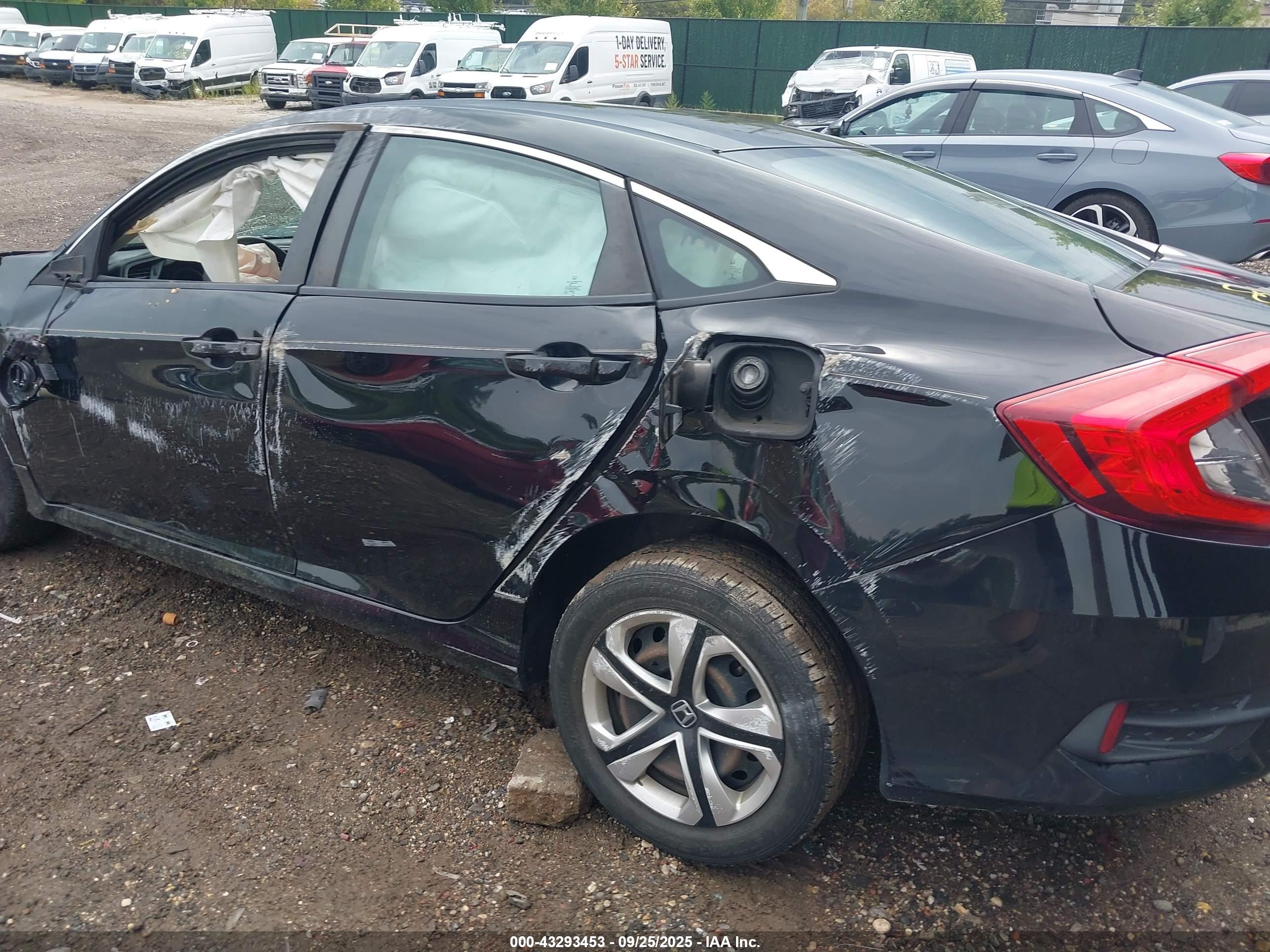 HONDA CIVIC image 6