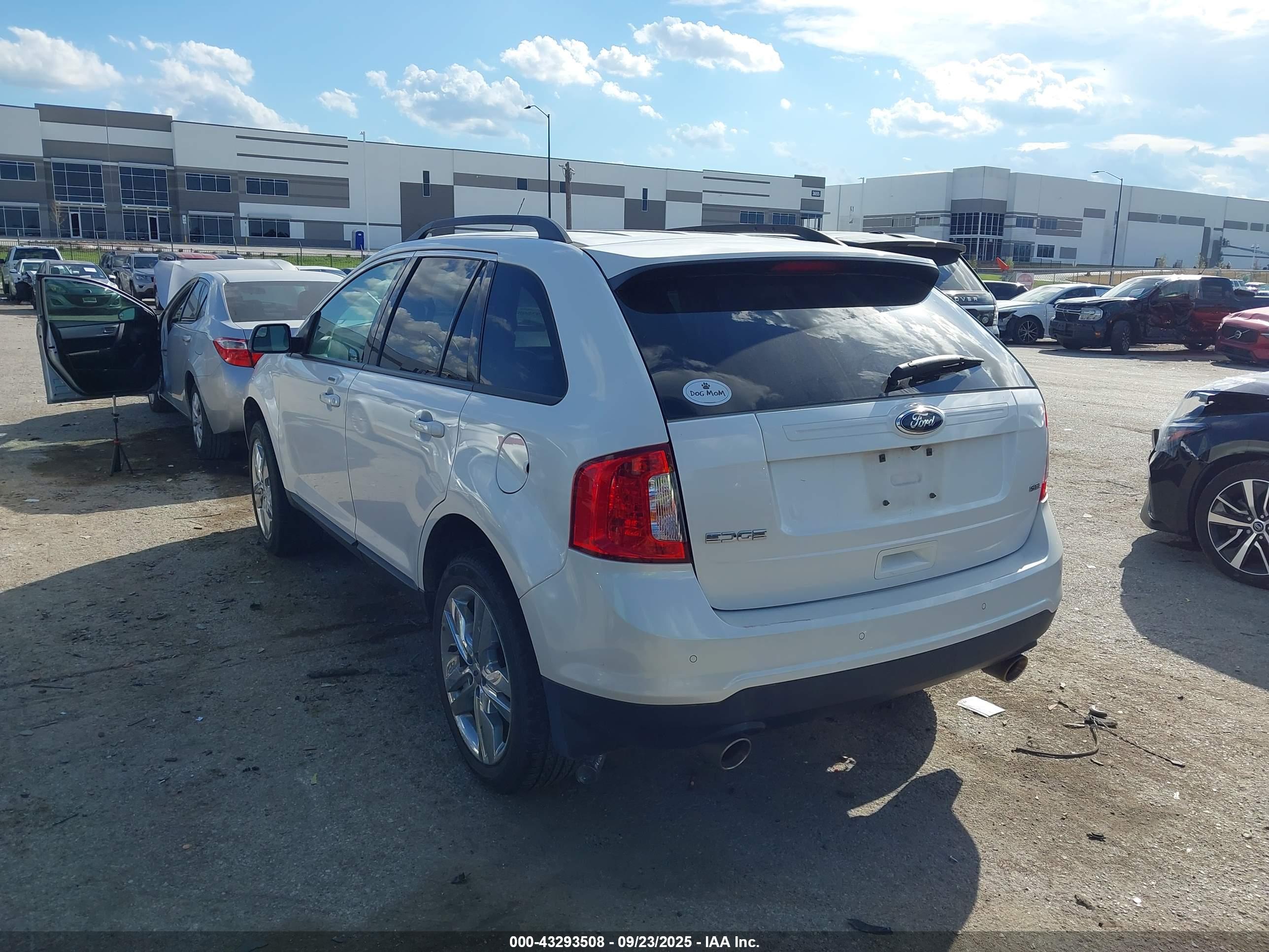 FORD EDGE image 3