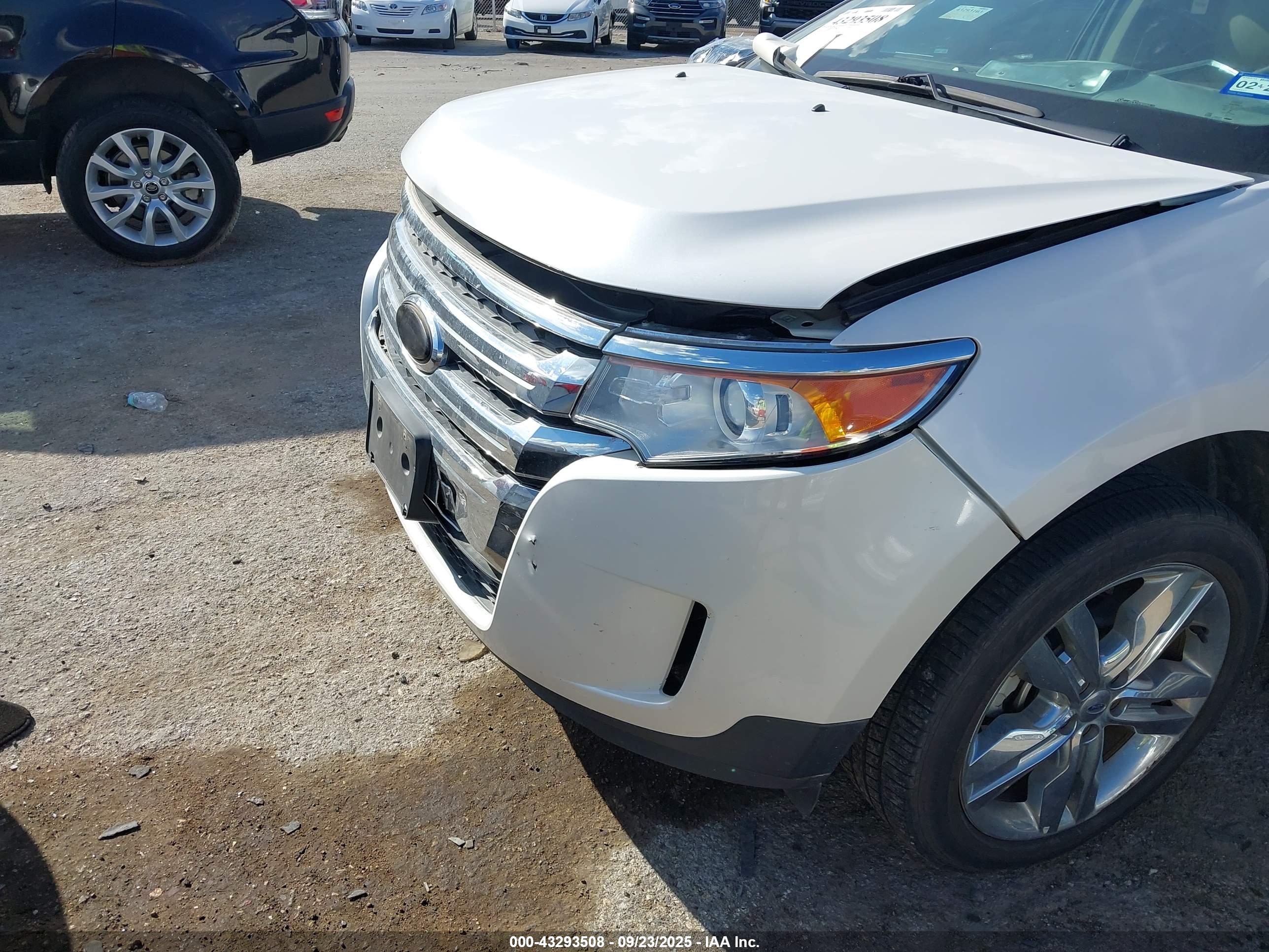 FORD EDGE image 6
