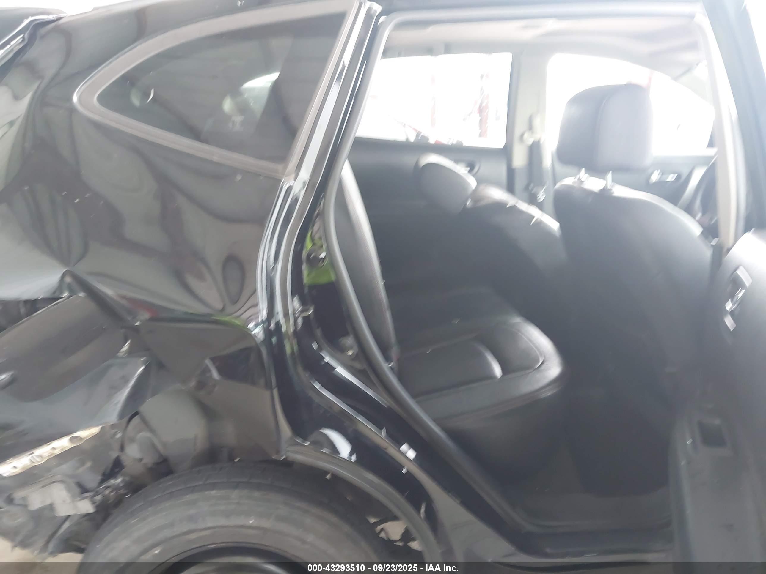 NISSAN ROGUE image 8