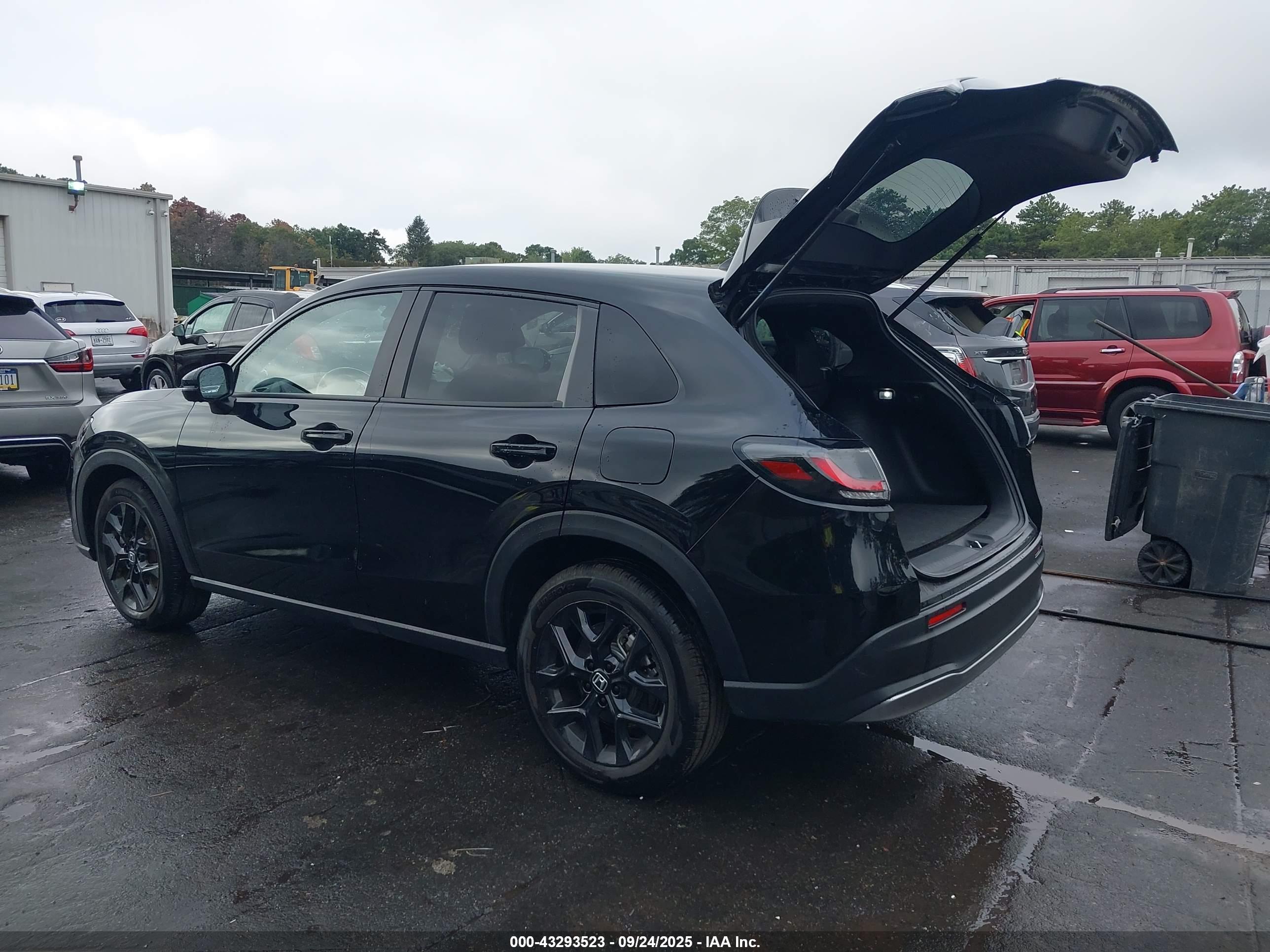 HONDA HR-V image 3