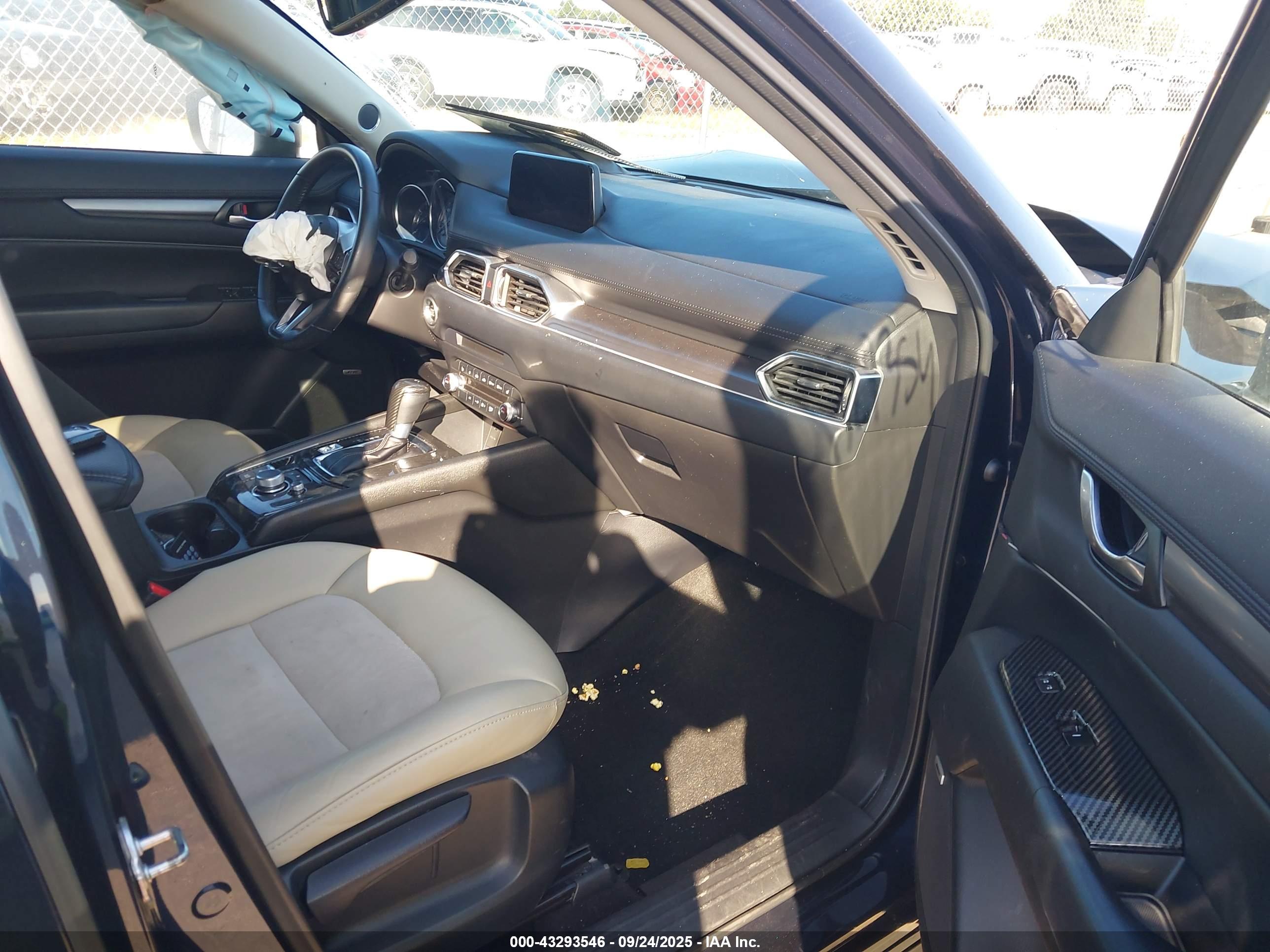 MAZDA CX-5 image 5