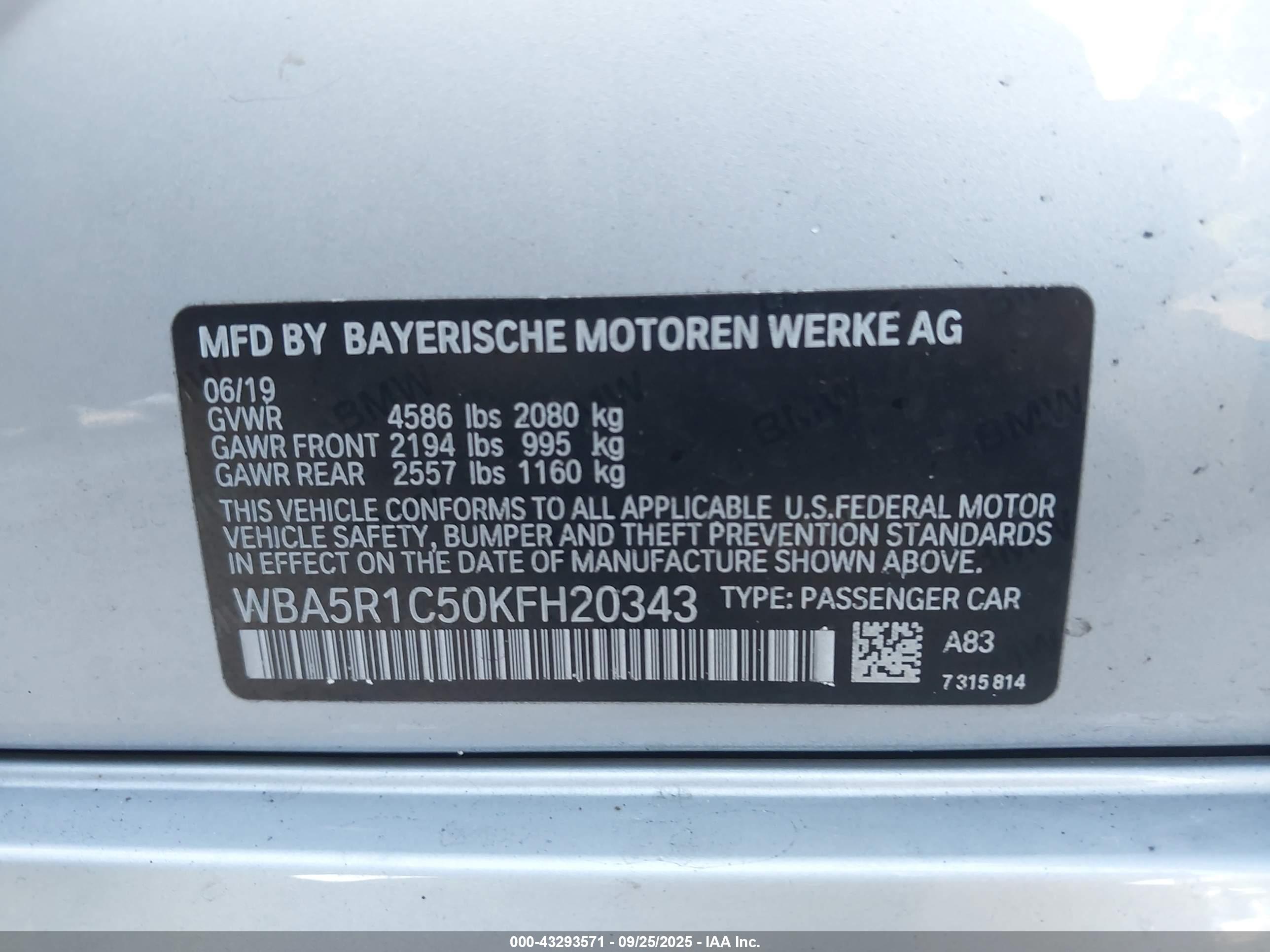 BMW 330I image 9