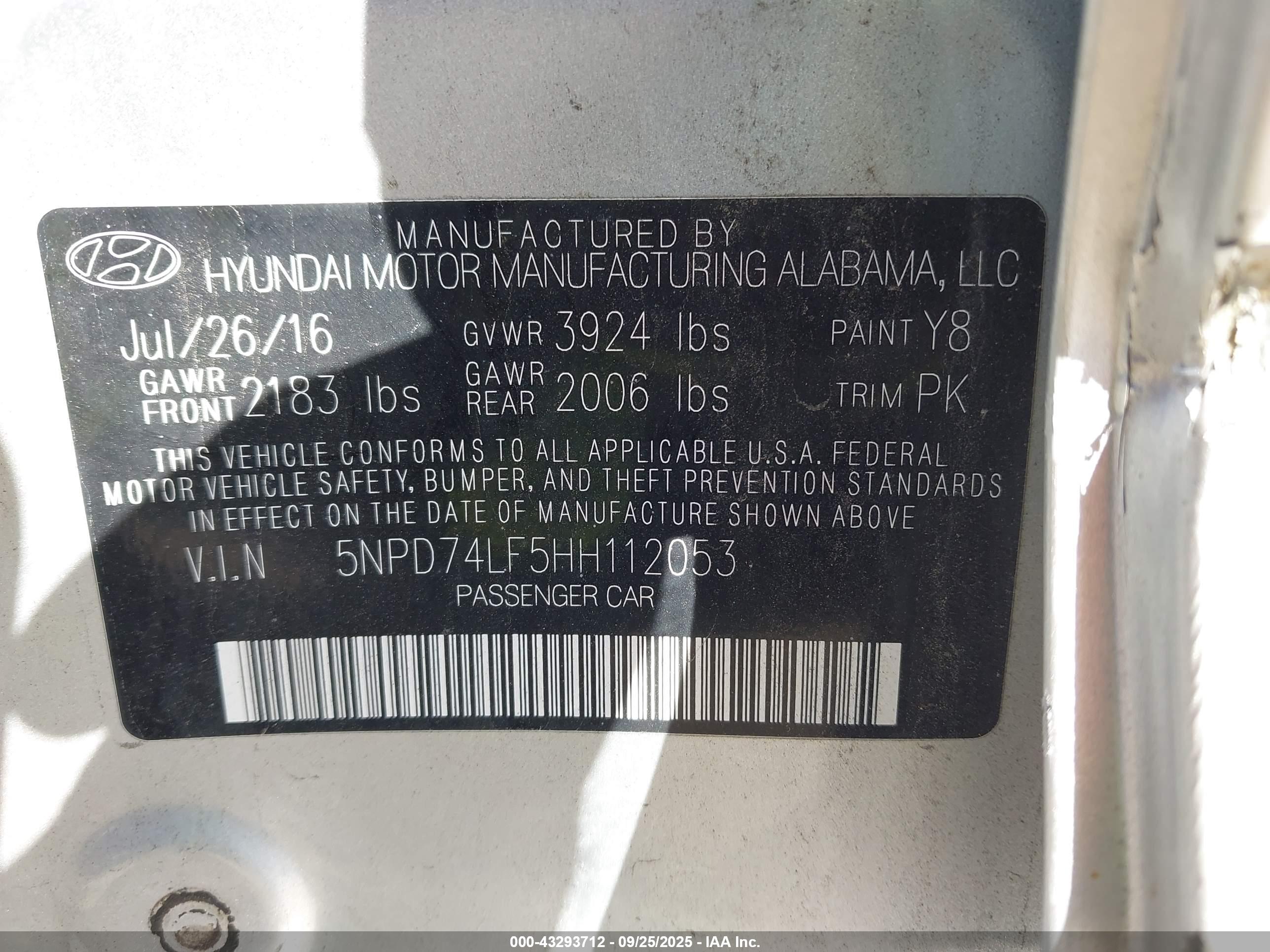 HYUNDAI ELANTRA image 9