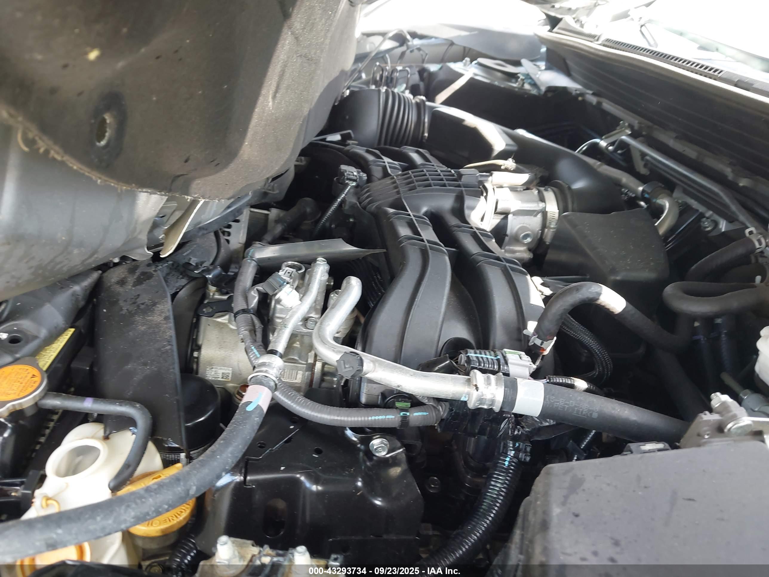 SUBARU OUTBACK image 10