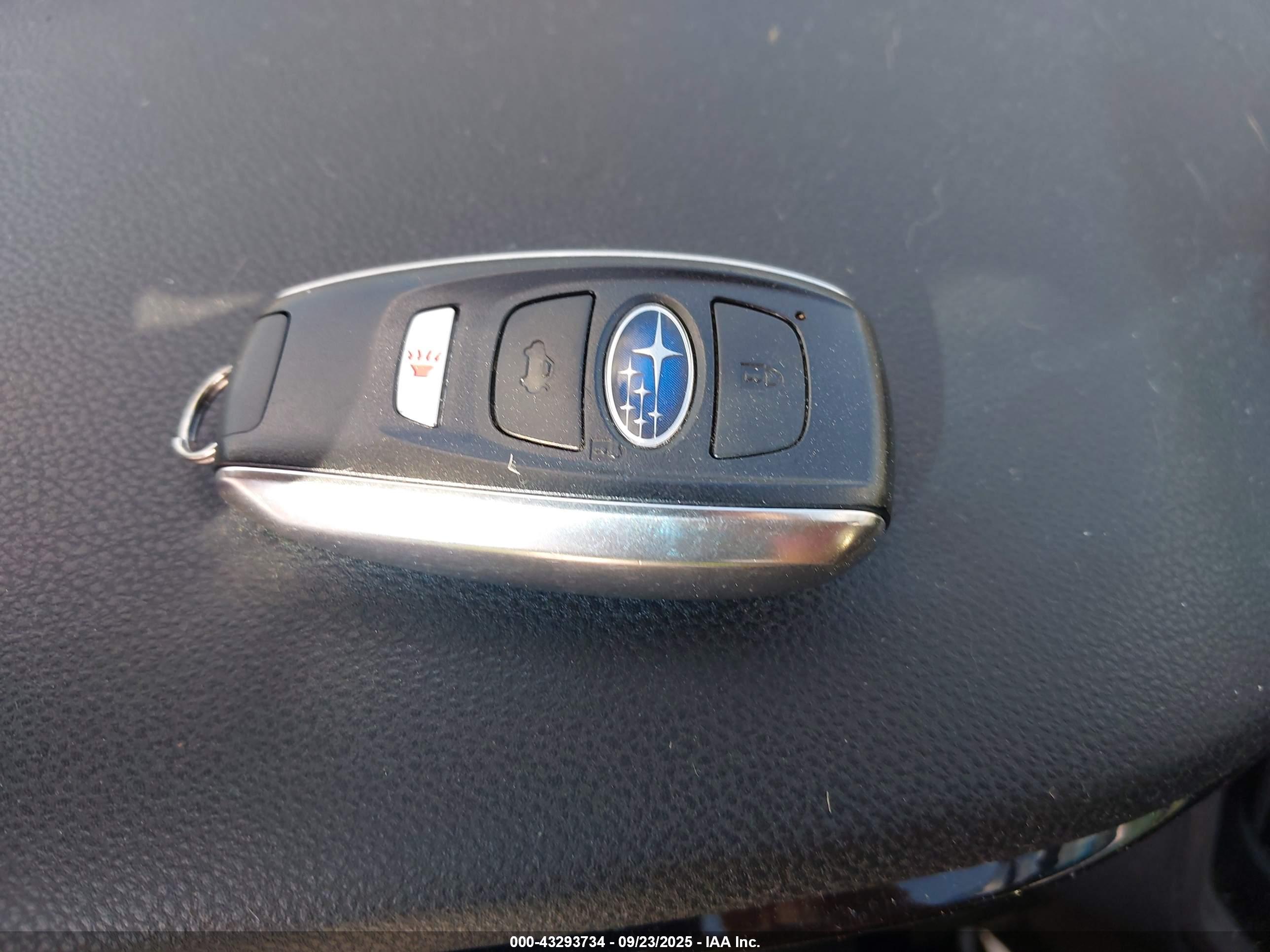 SUBARU OUTBACK image 11