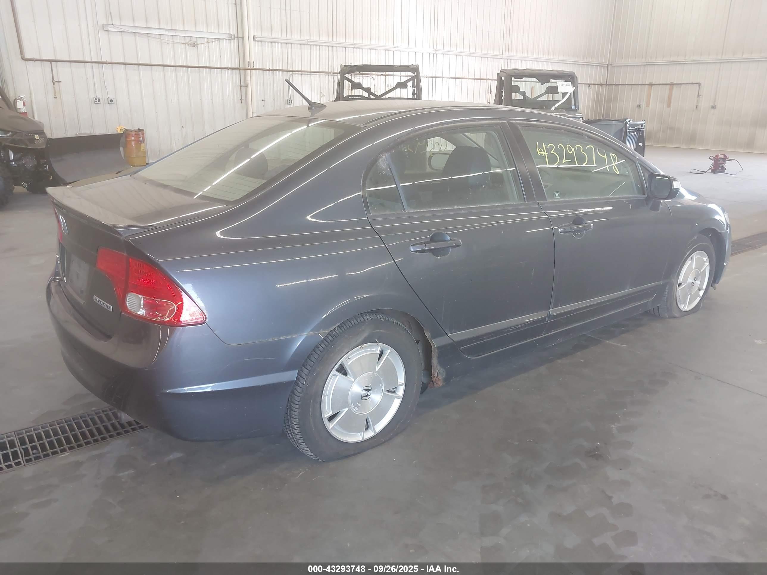HONDA CIVIC image 4