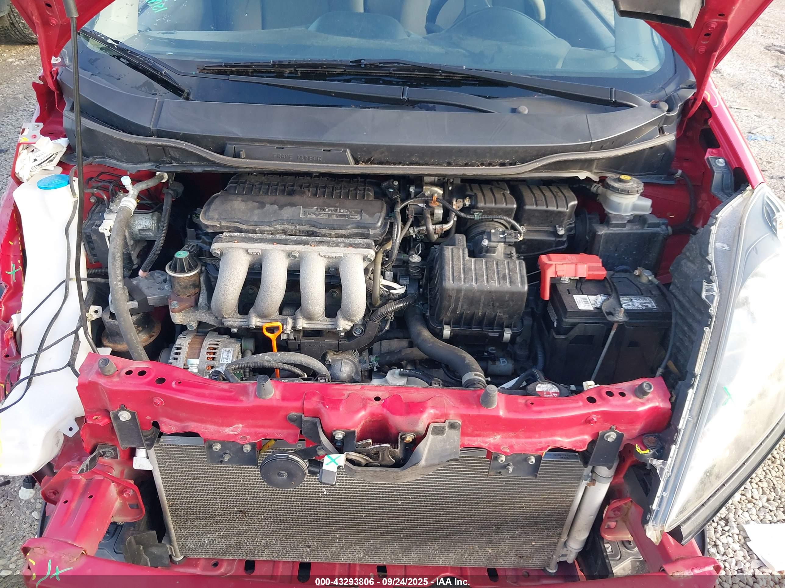 HONDA FIT image 10