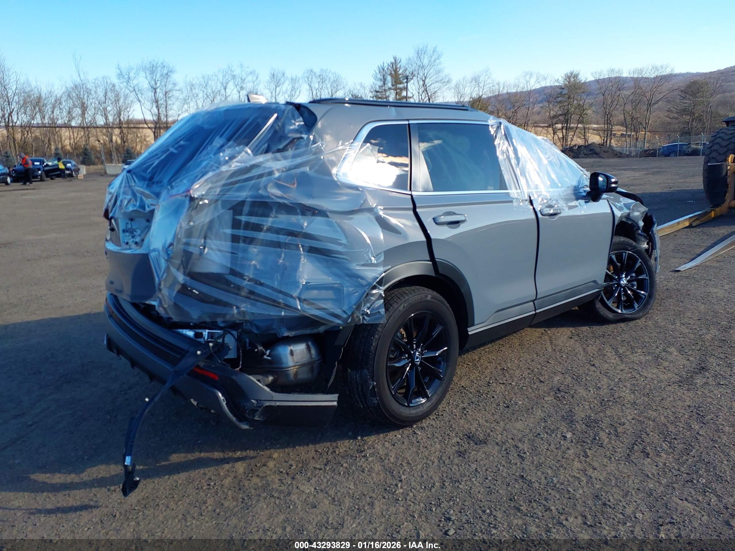 HONDA CR-V image 4