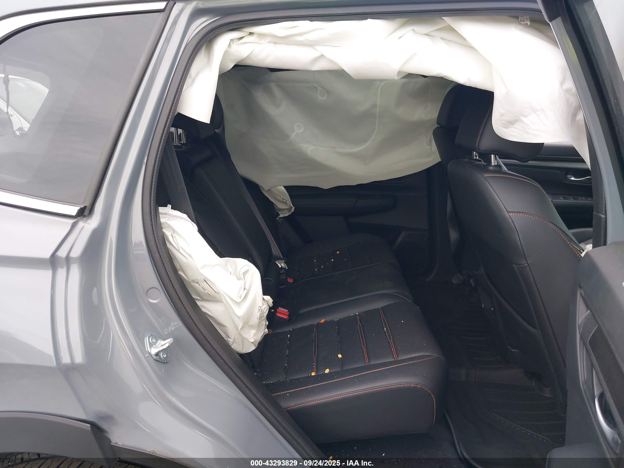 HONDA CR-V image 8