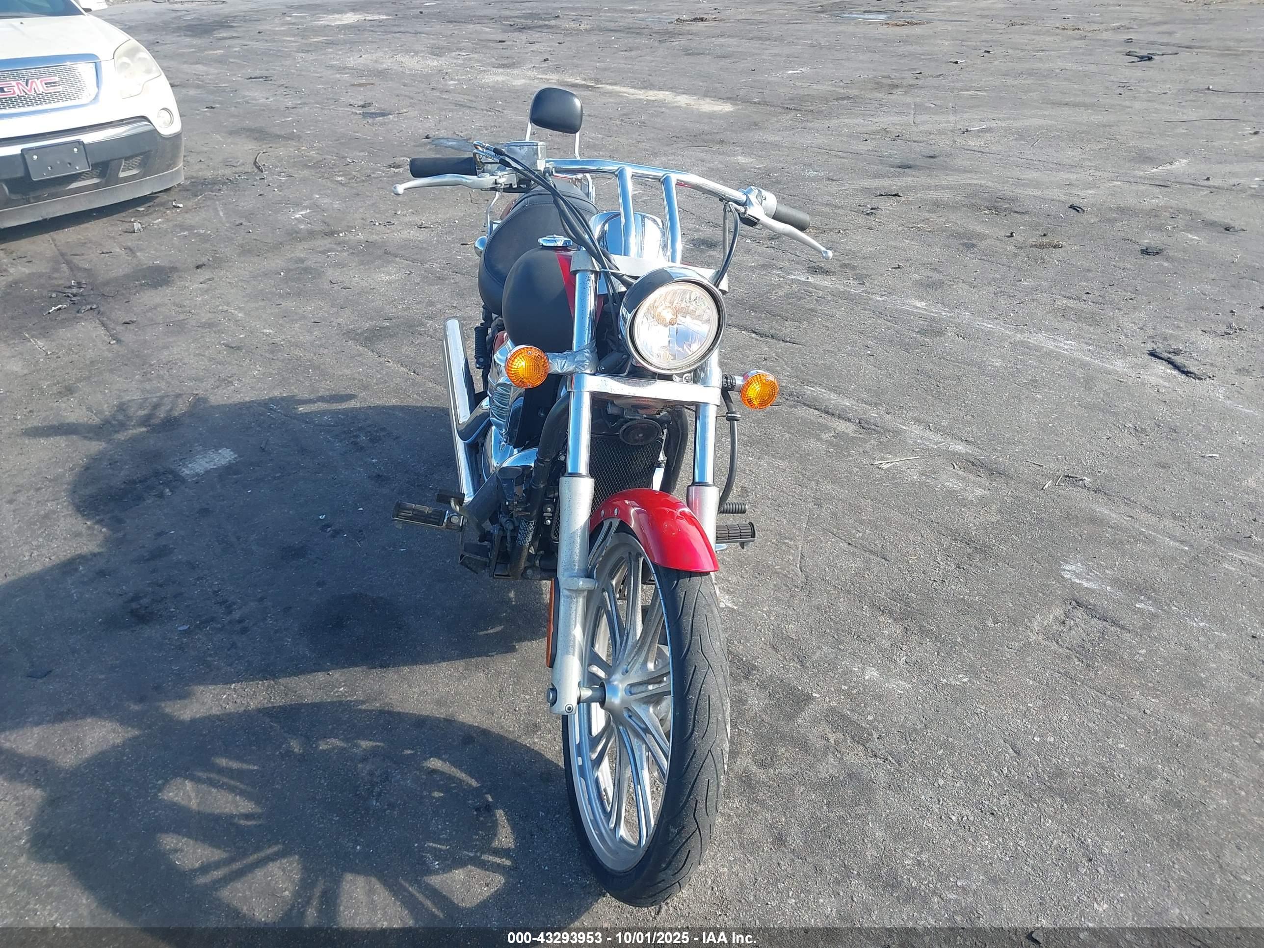 KAWASAKI VN900 image 5