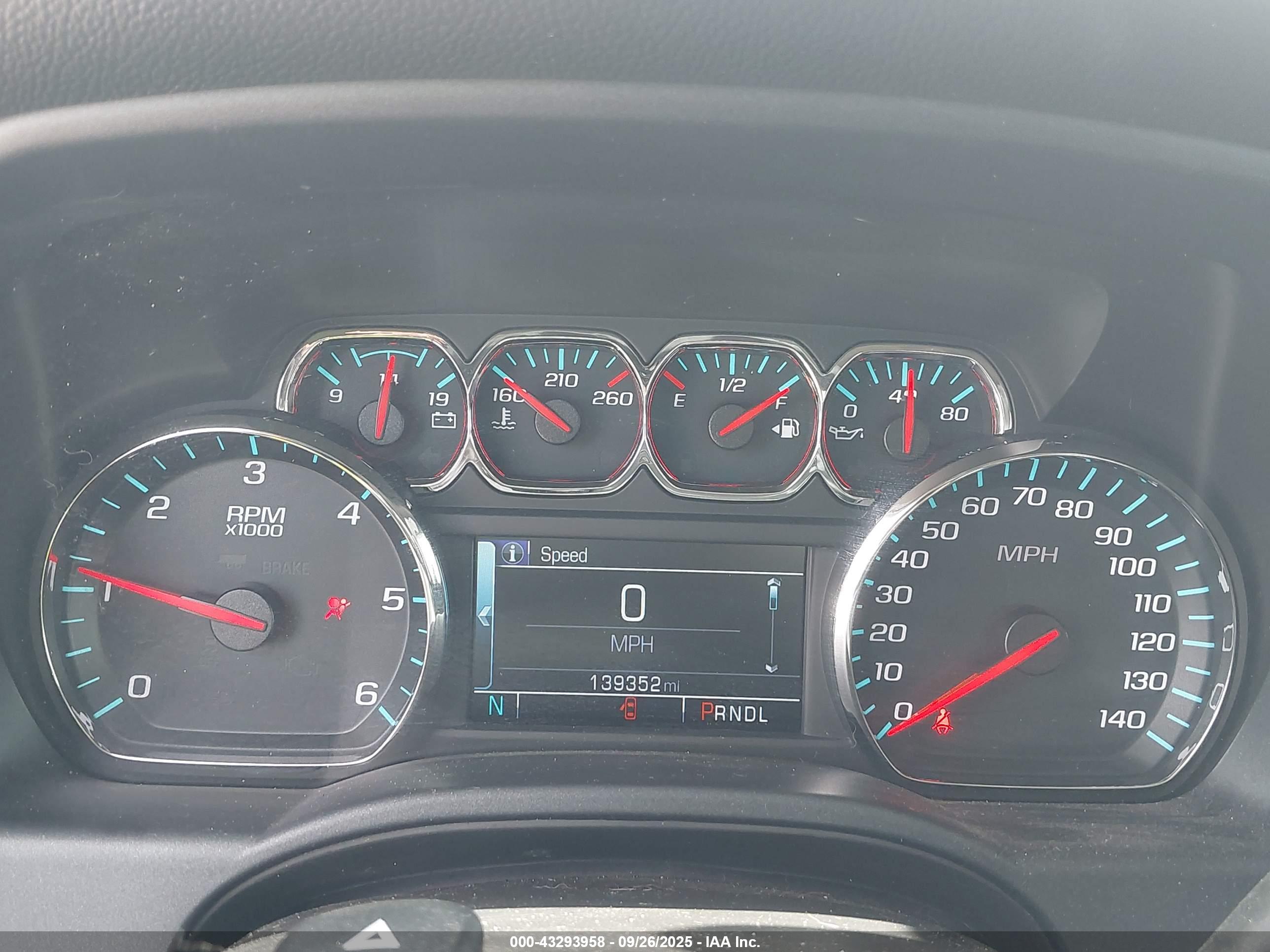CHEVROLET SILVERADO image 7