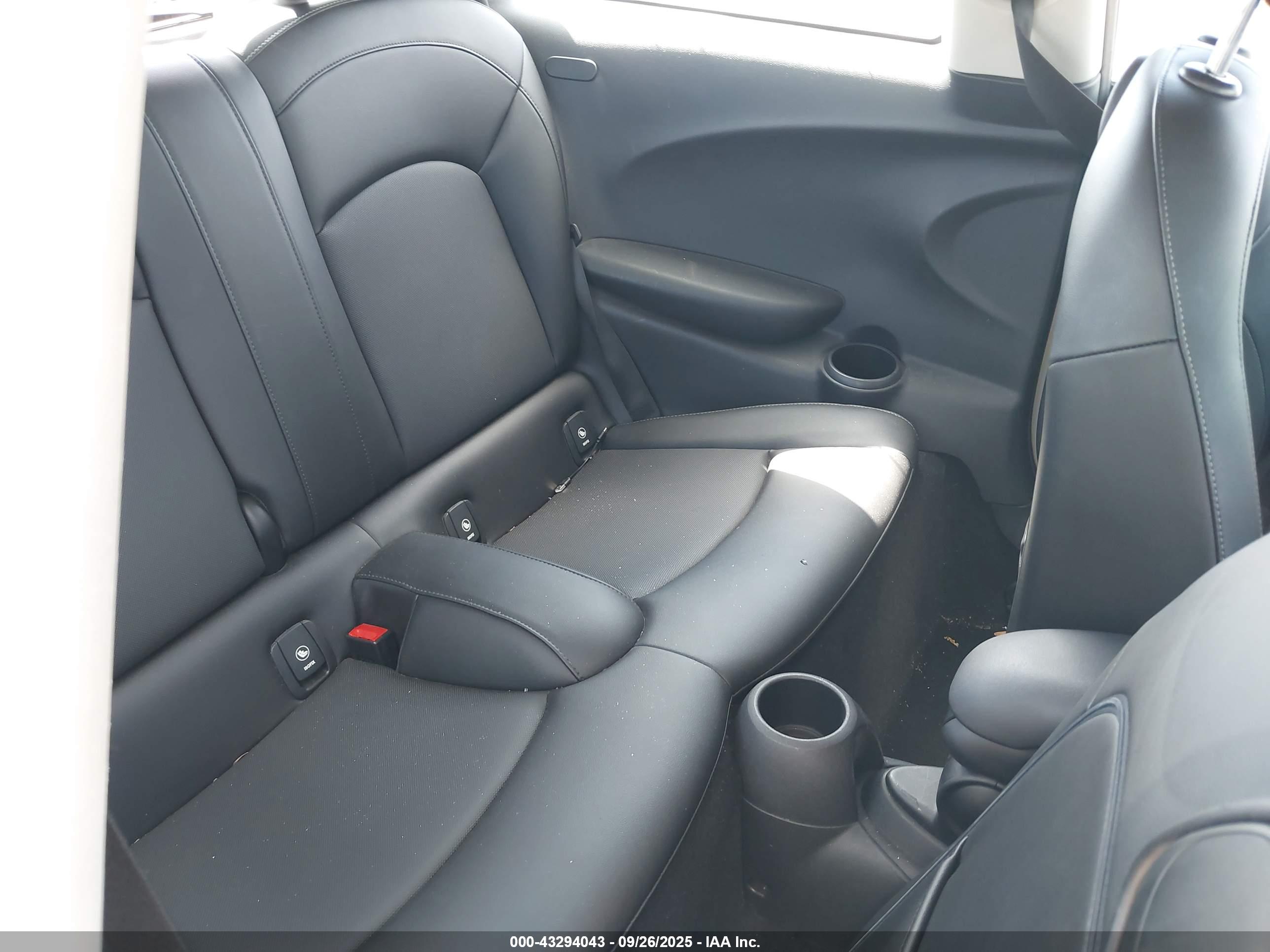 MINI HARDTOP image 8