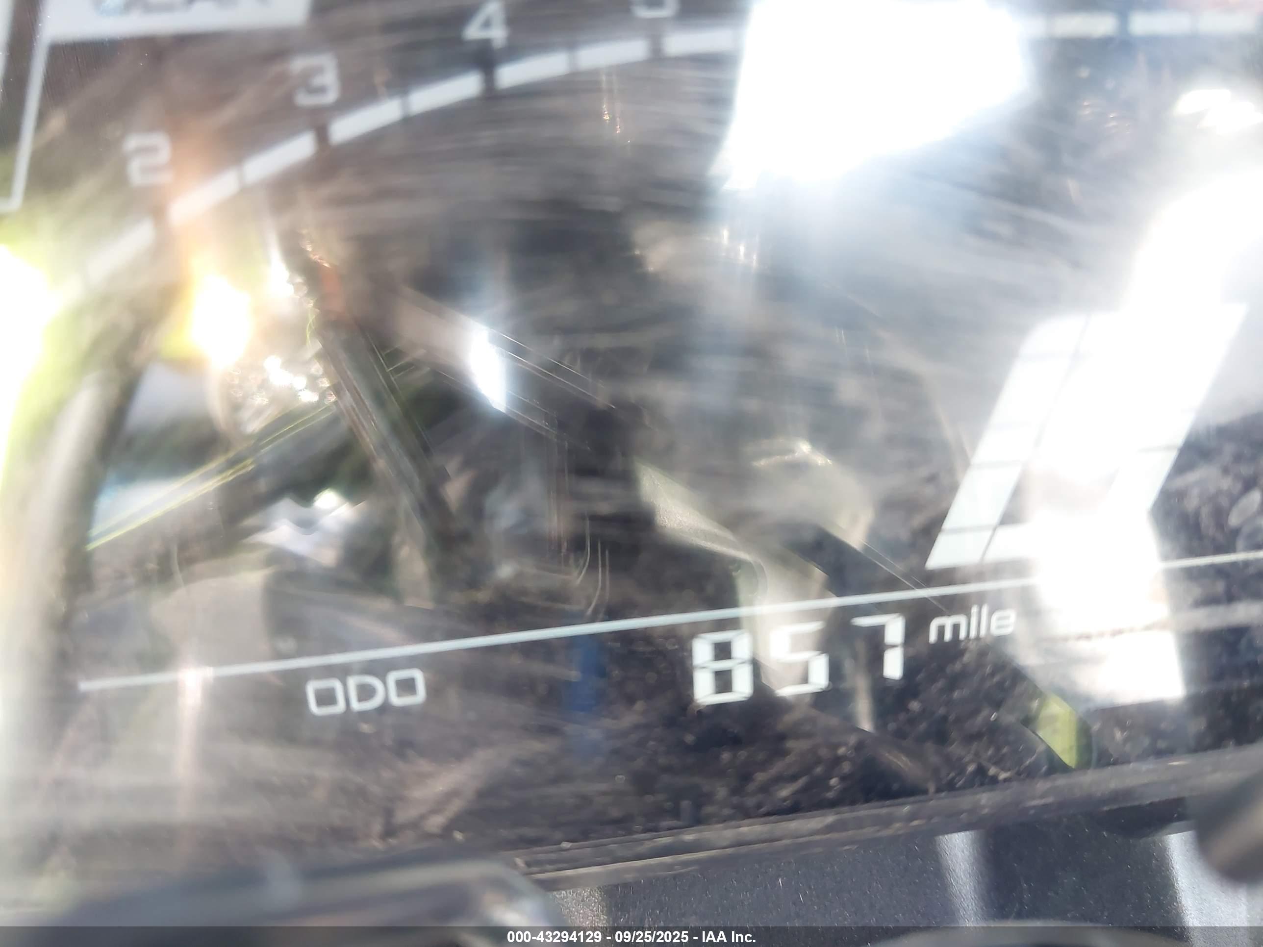 YAMAHA YZFR7 image 7