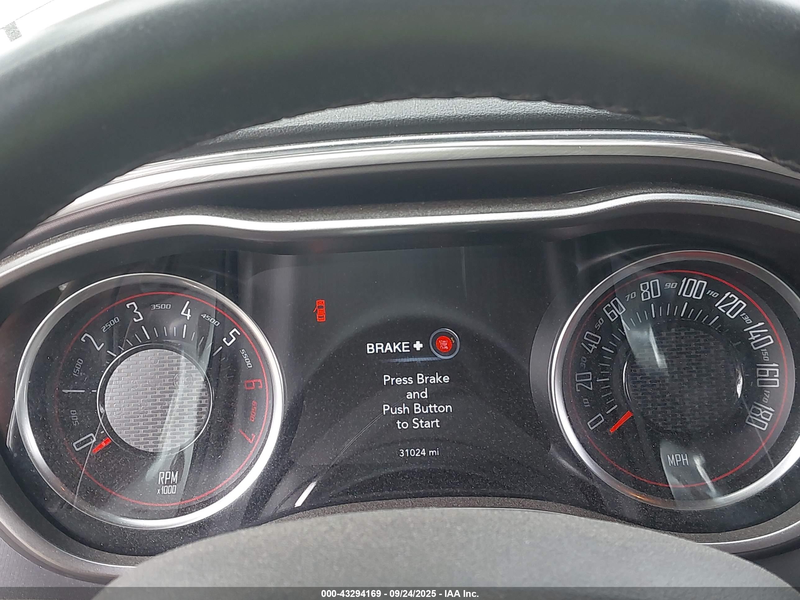 DODGE CHALLENGER image 7