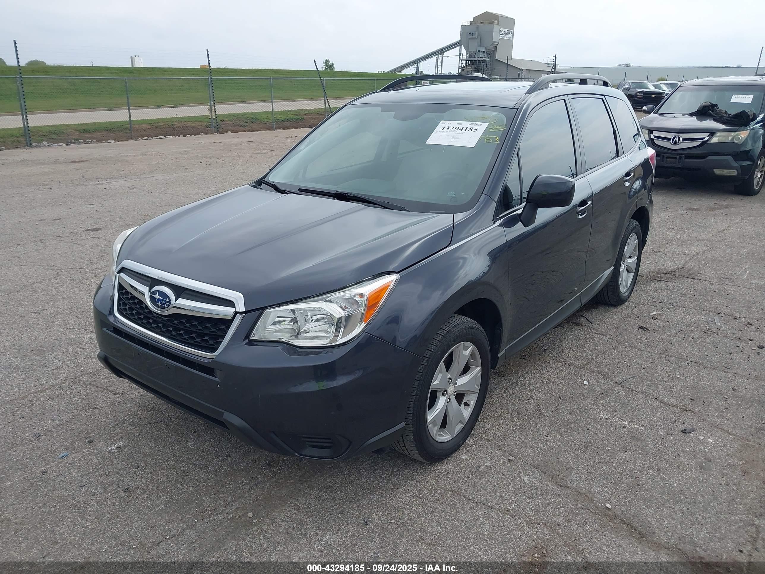 SUBARU FORESTER image 2