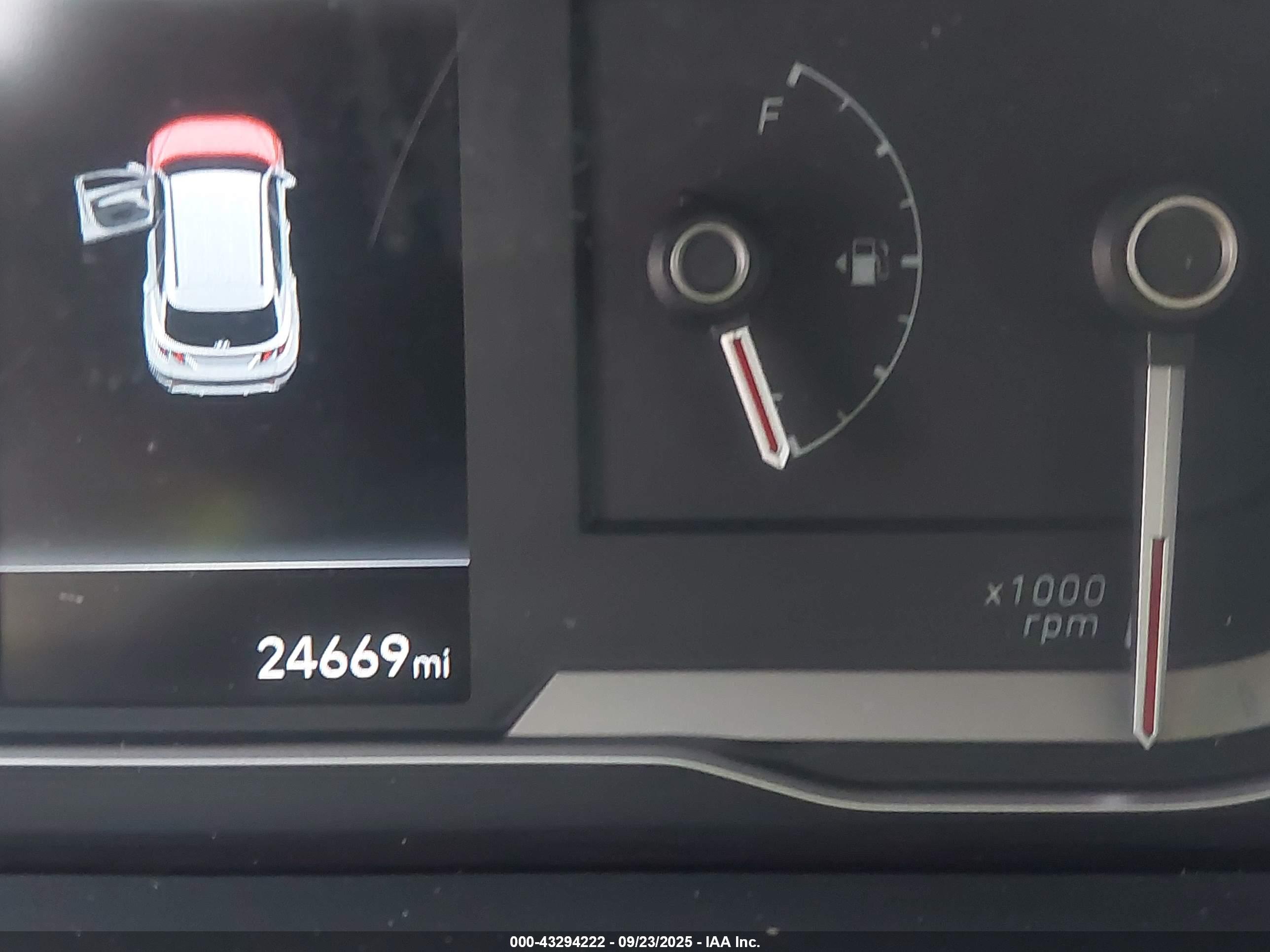 HYUNDAI TUCSON image 7