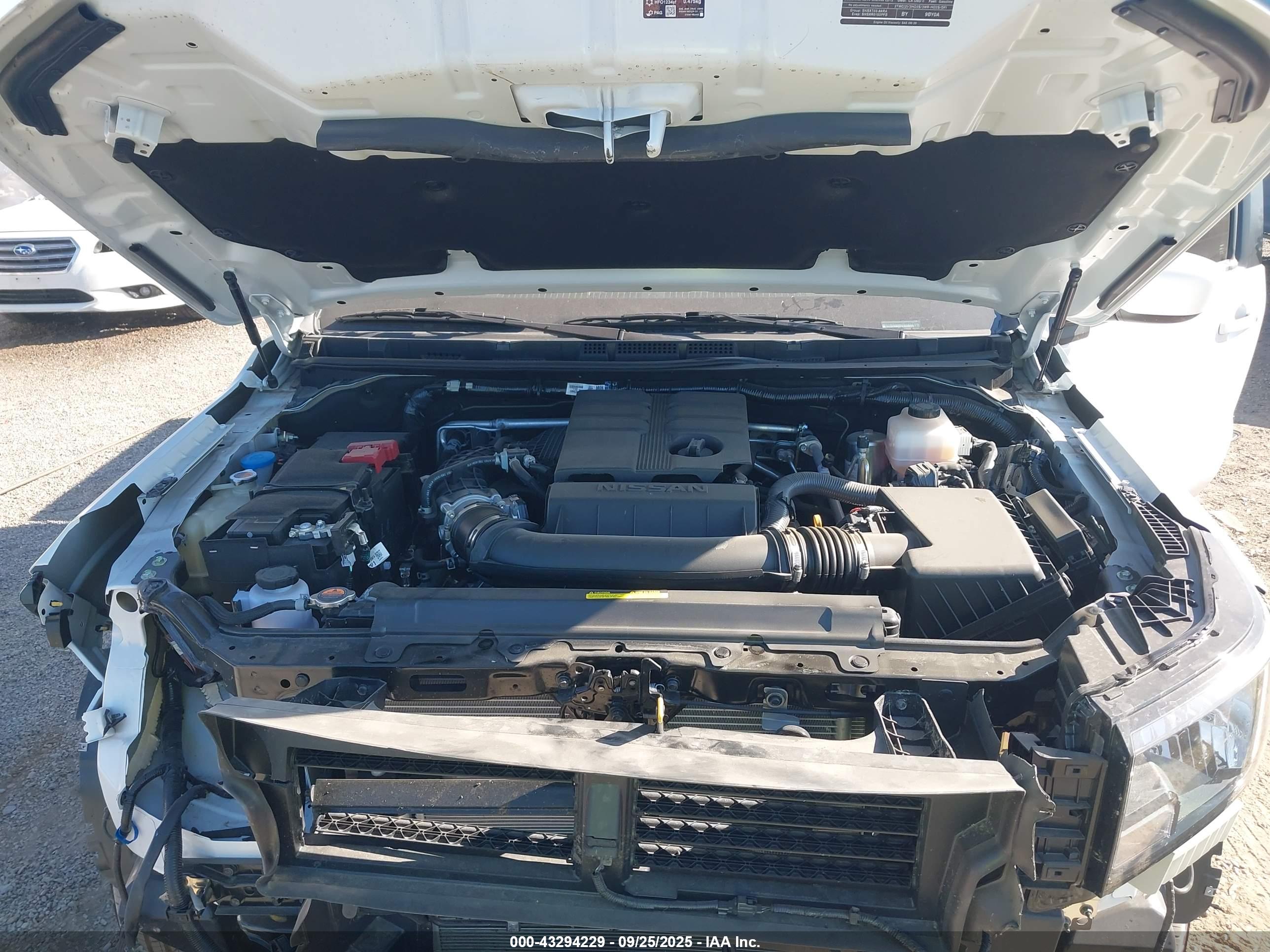 NISSAN FRONTIER image 10