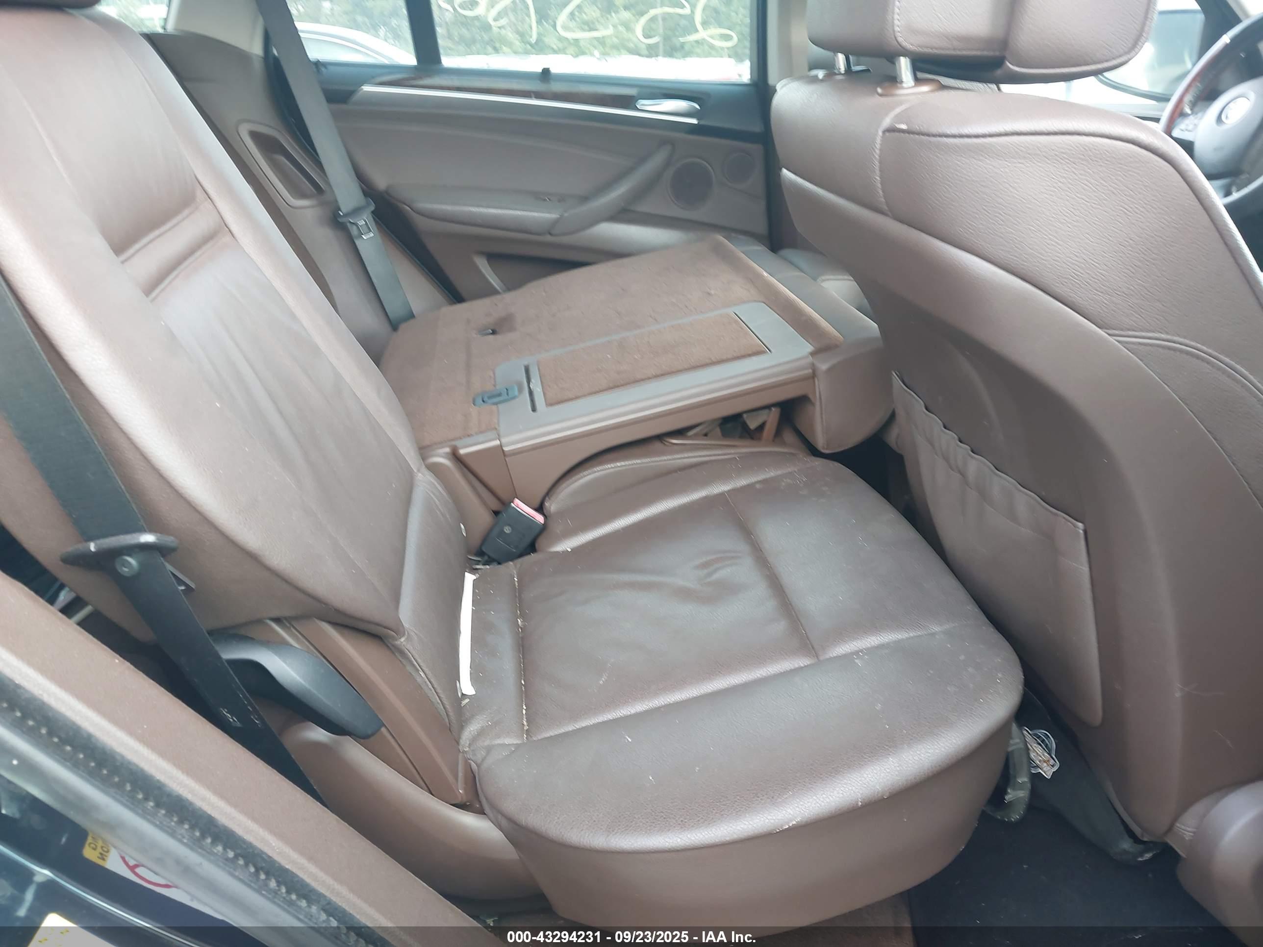BMW X5 image 8
