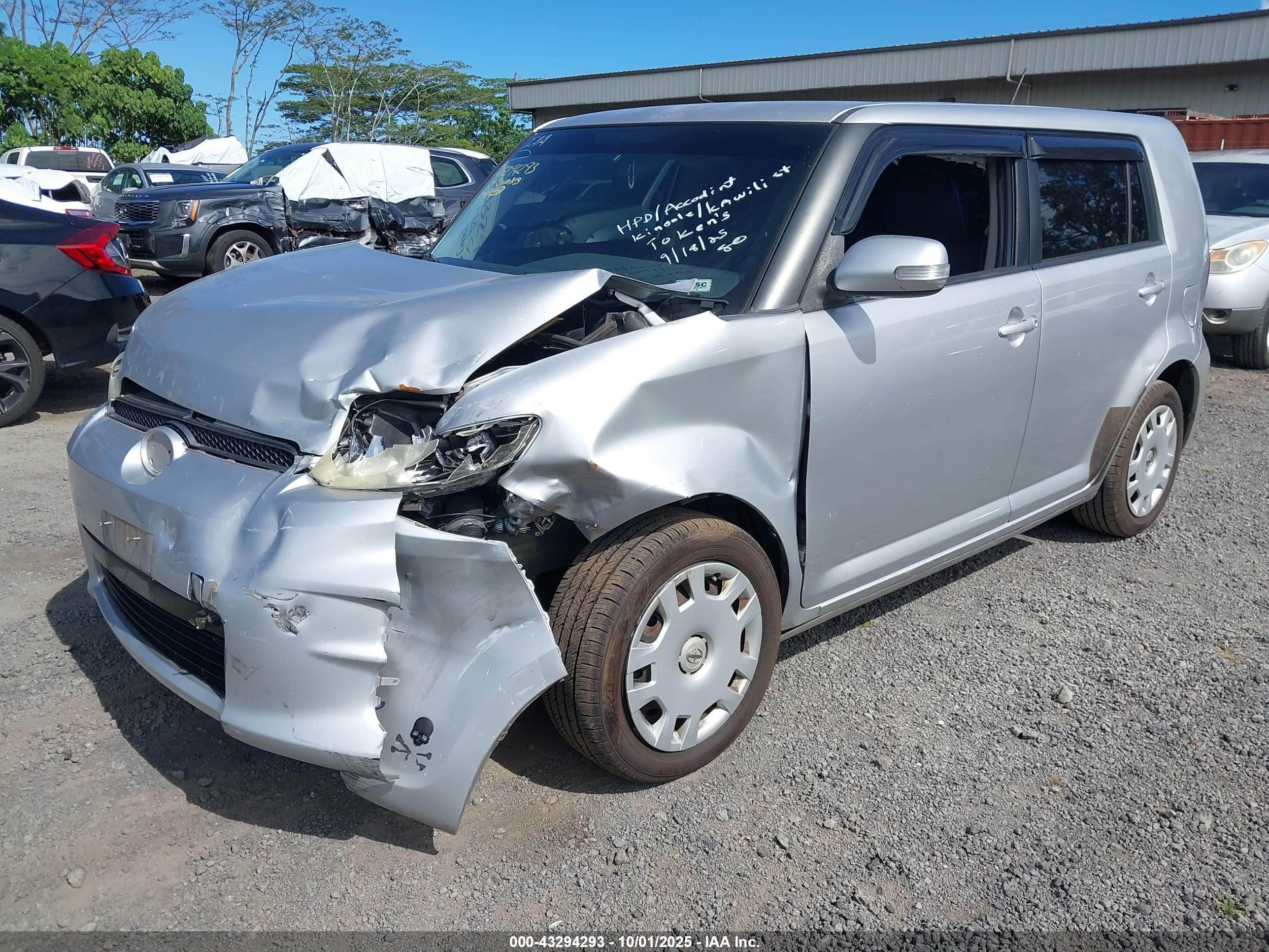 SCION XB image 2