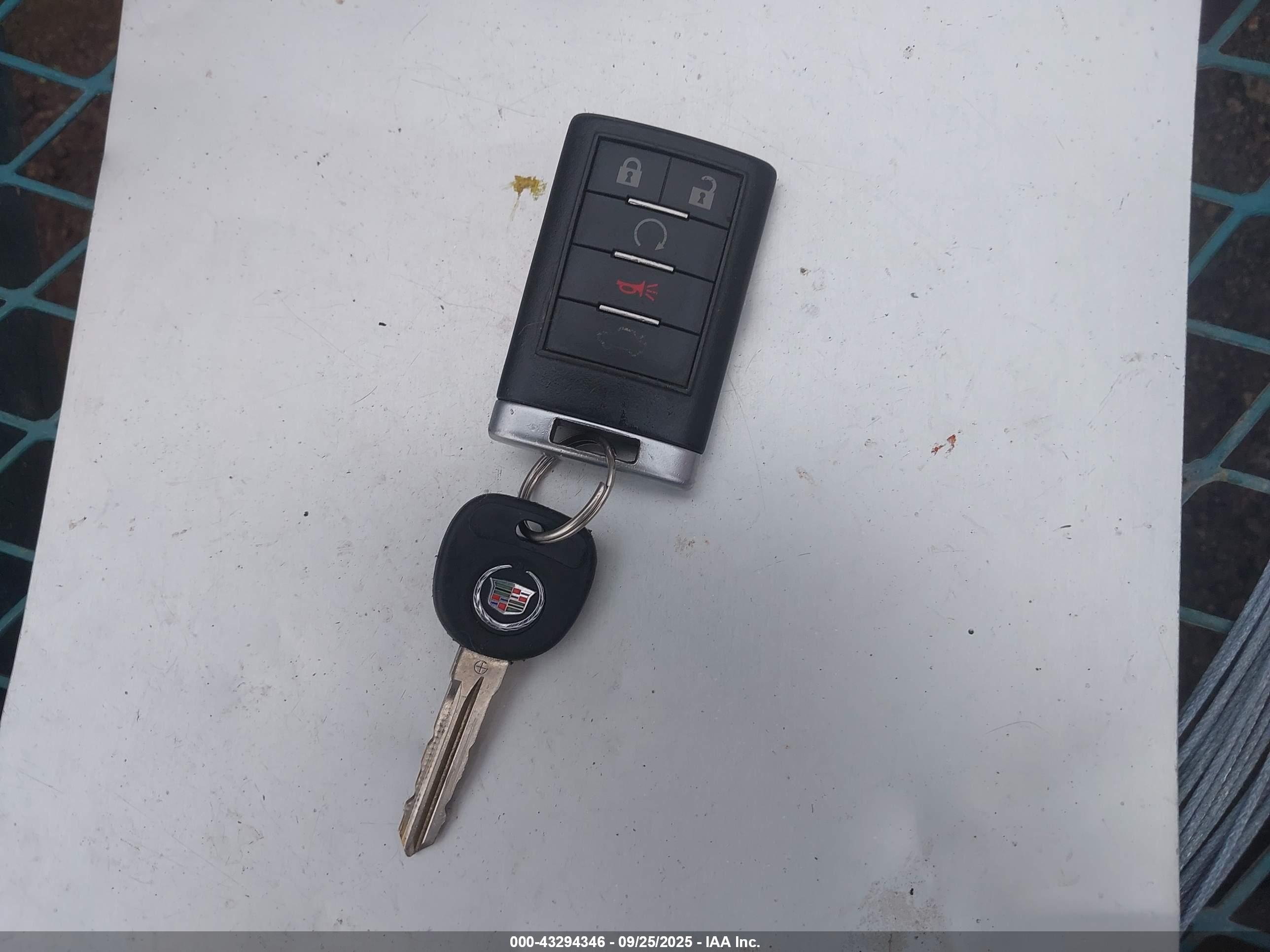 CADILLAC DTS image 11