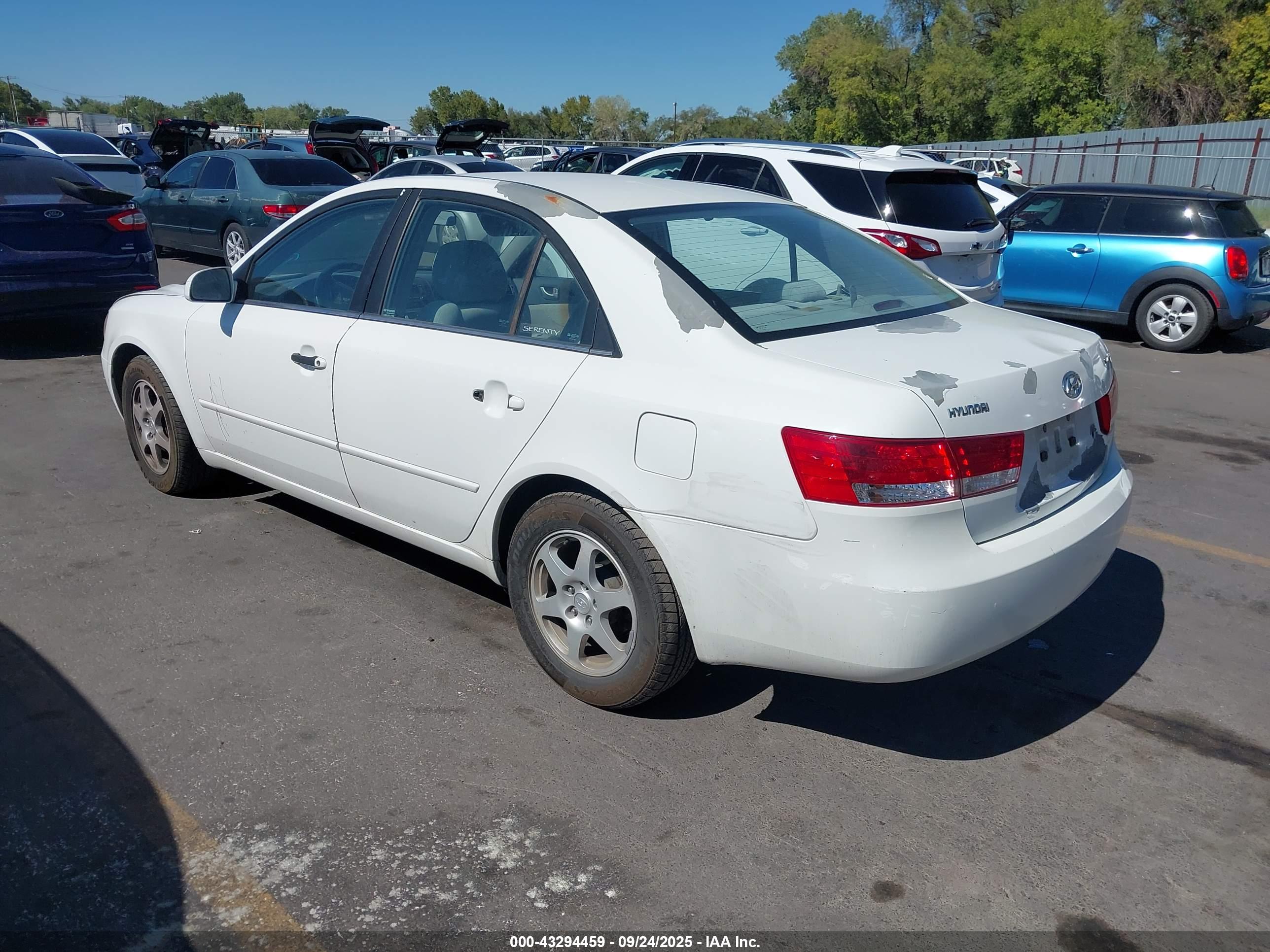 HYUNDAI SONATA image 3