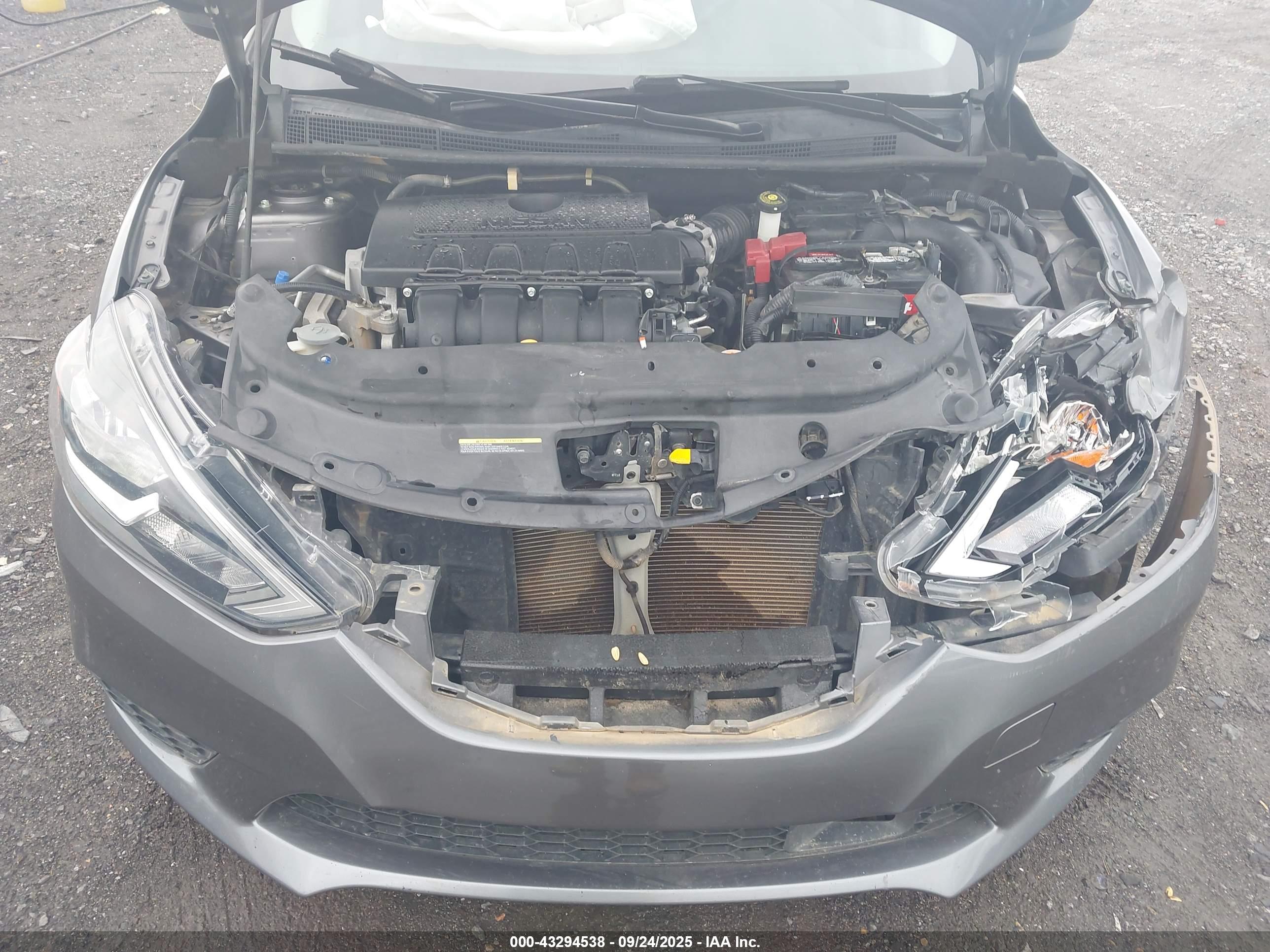 NISSAN SENTRA image 10
