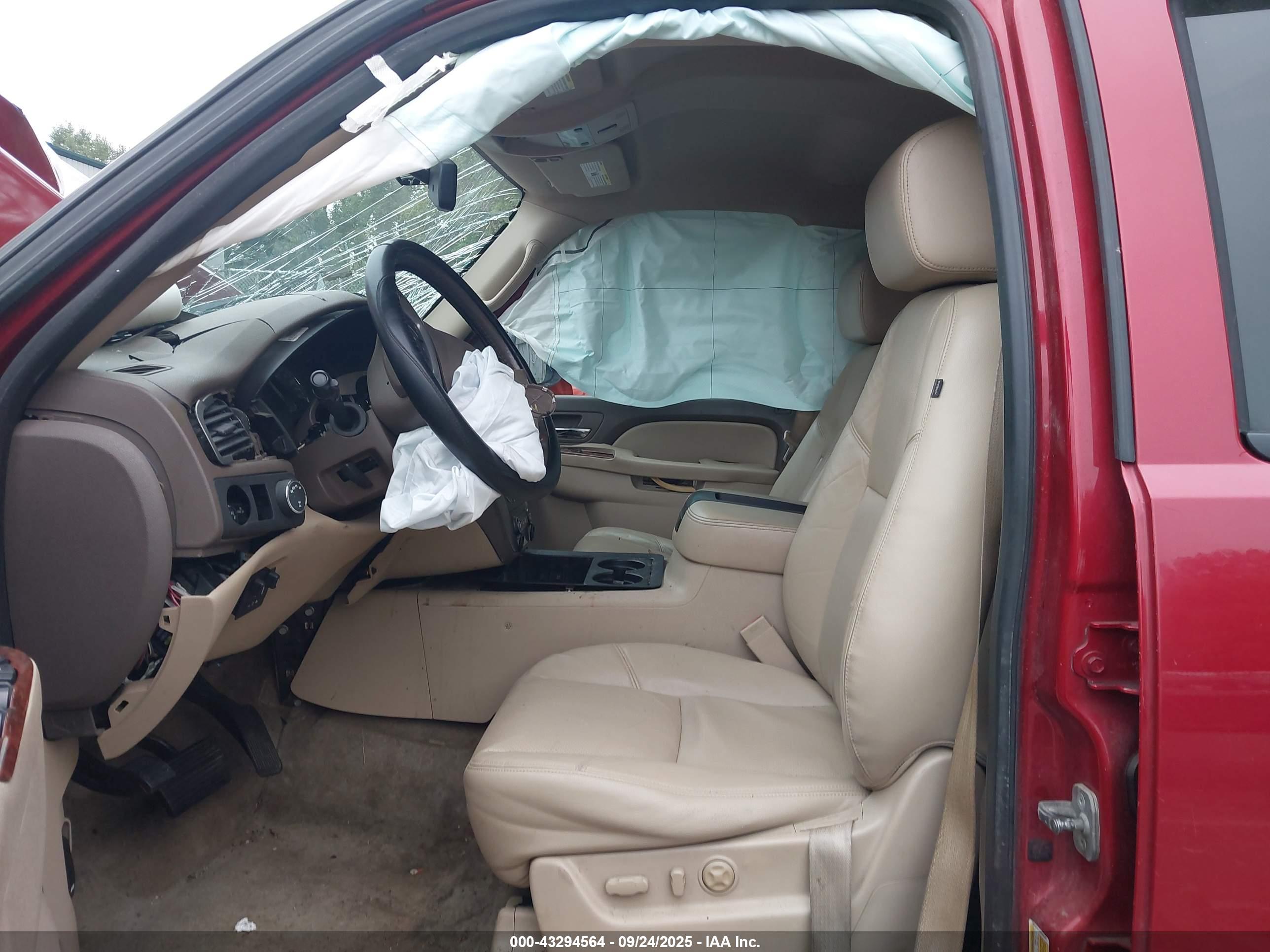 GMC YUKON image 5