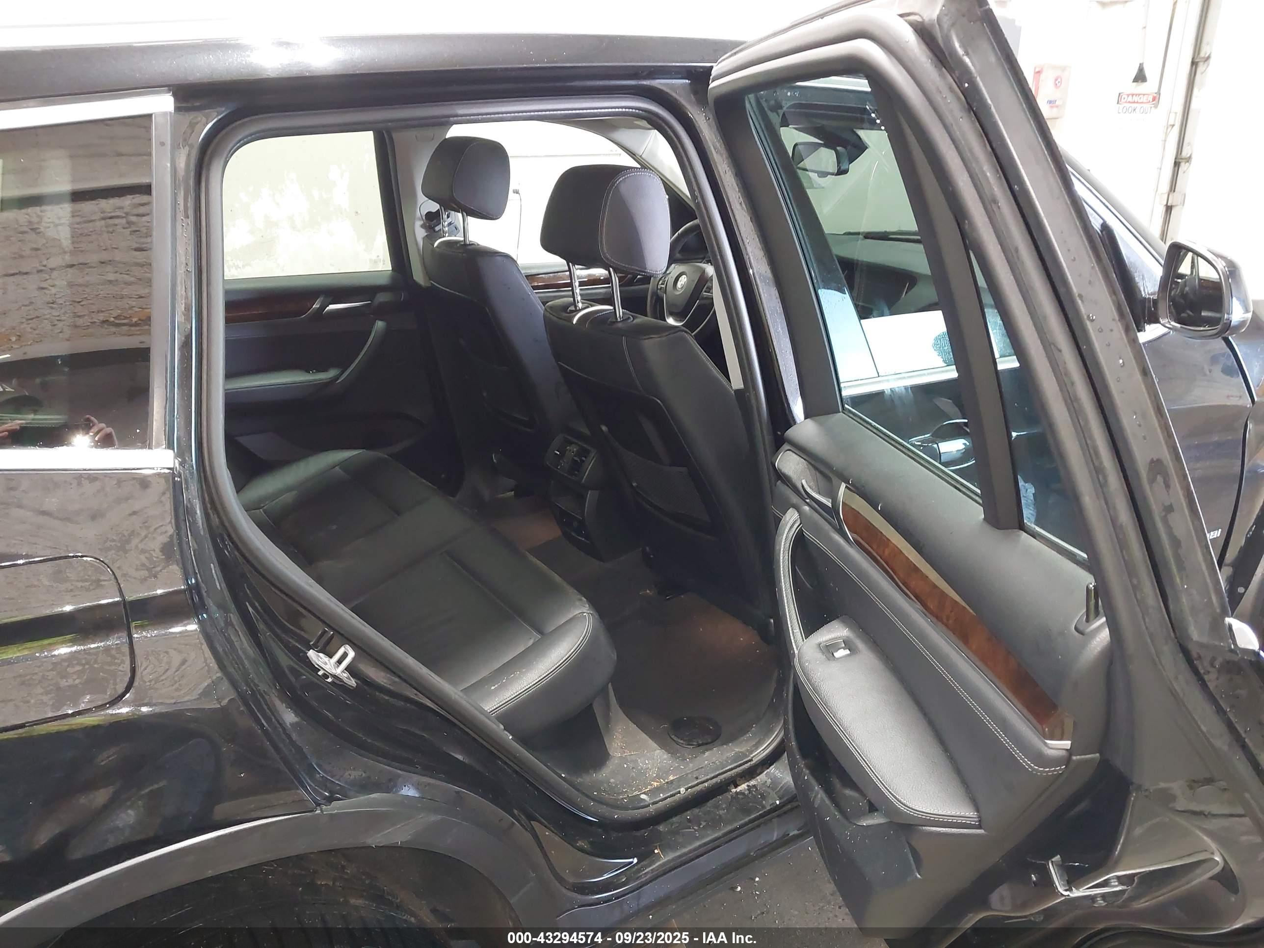 BMW X3 image 8