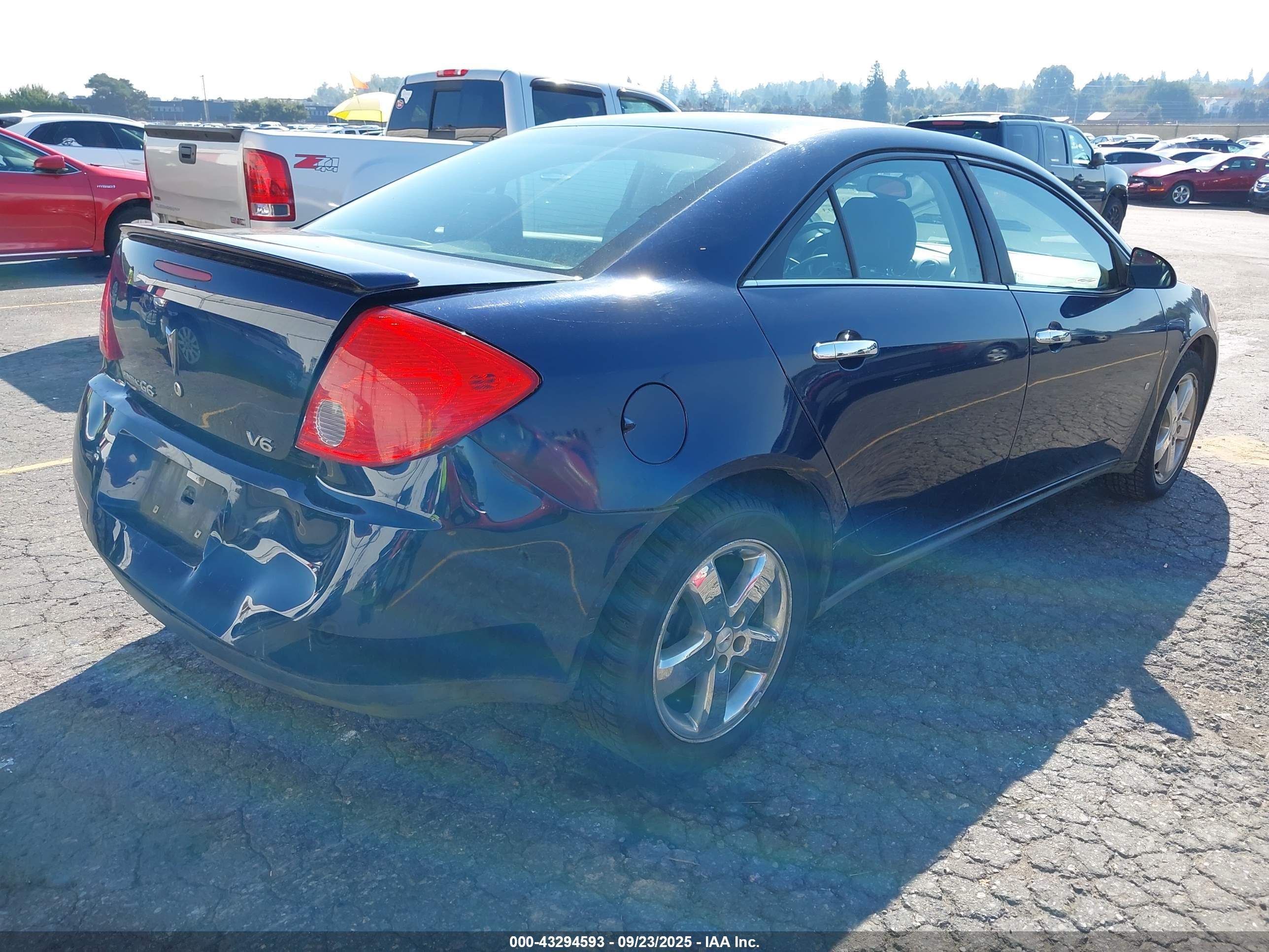 PONTIAC G6 image 4
