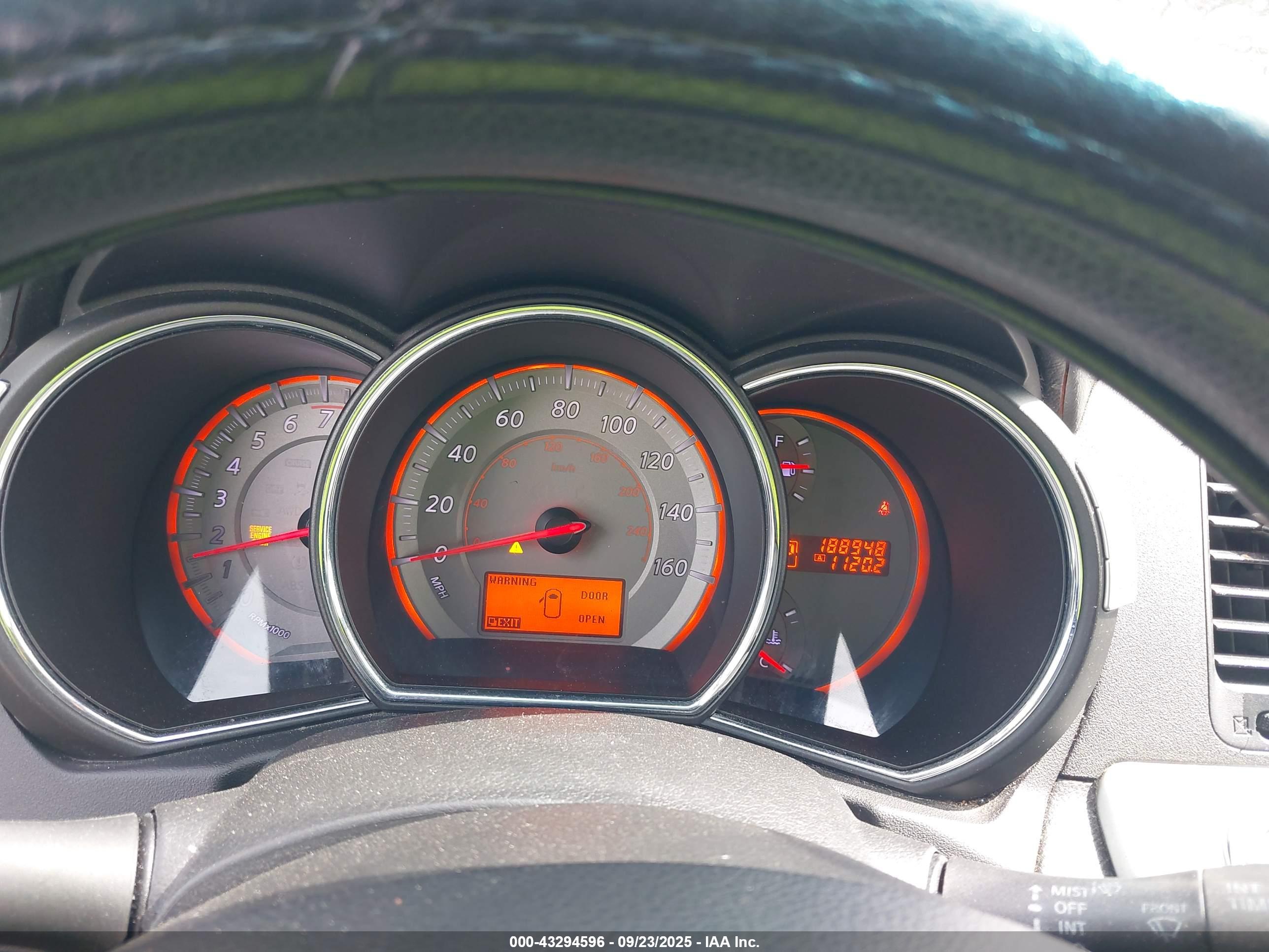 NISSAN MURANO image 7