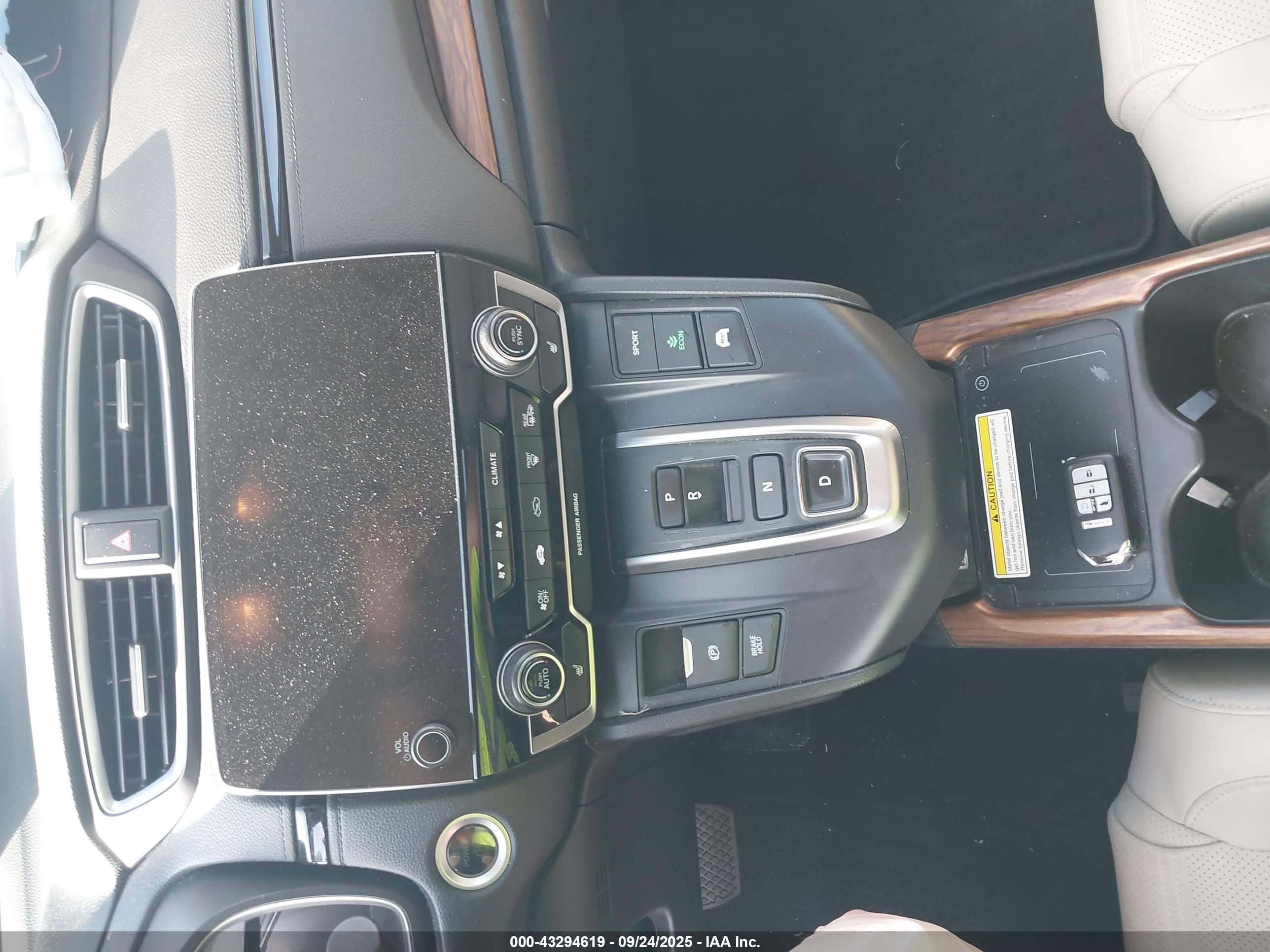 HONDA CR-V image 11