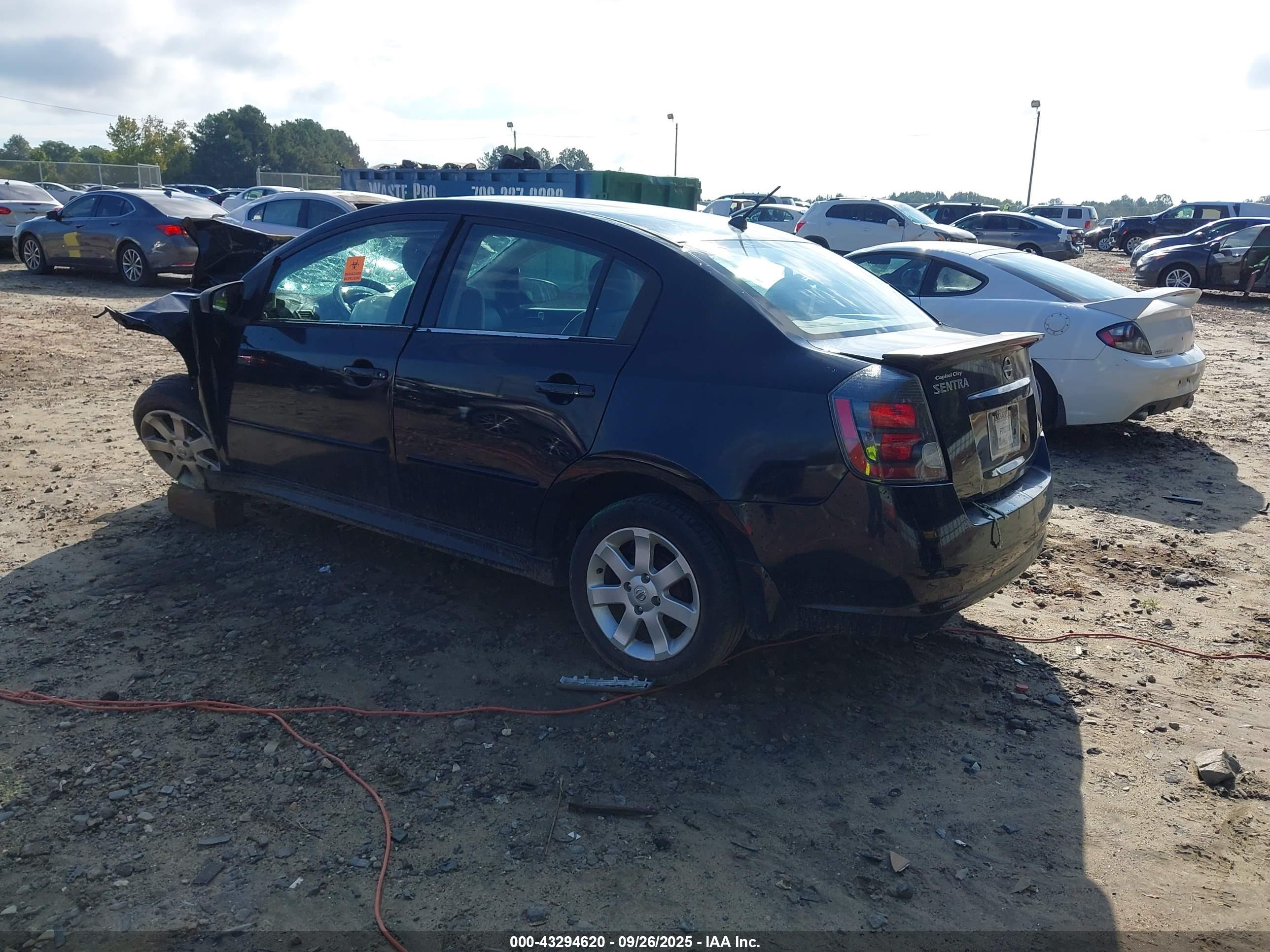 NISSAN SENTRA image 3
