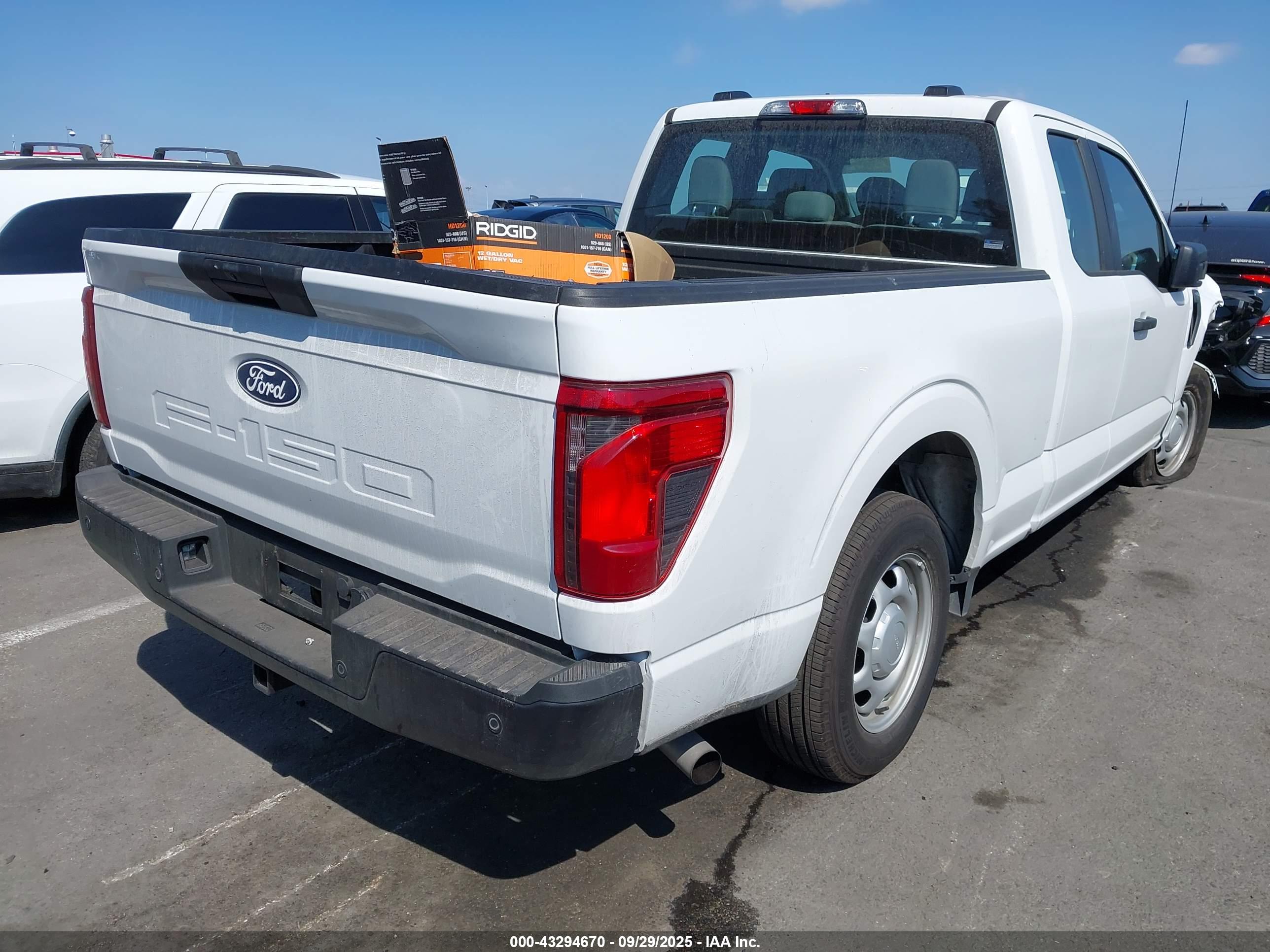 FORD F-150 image 4