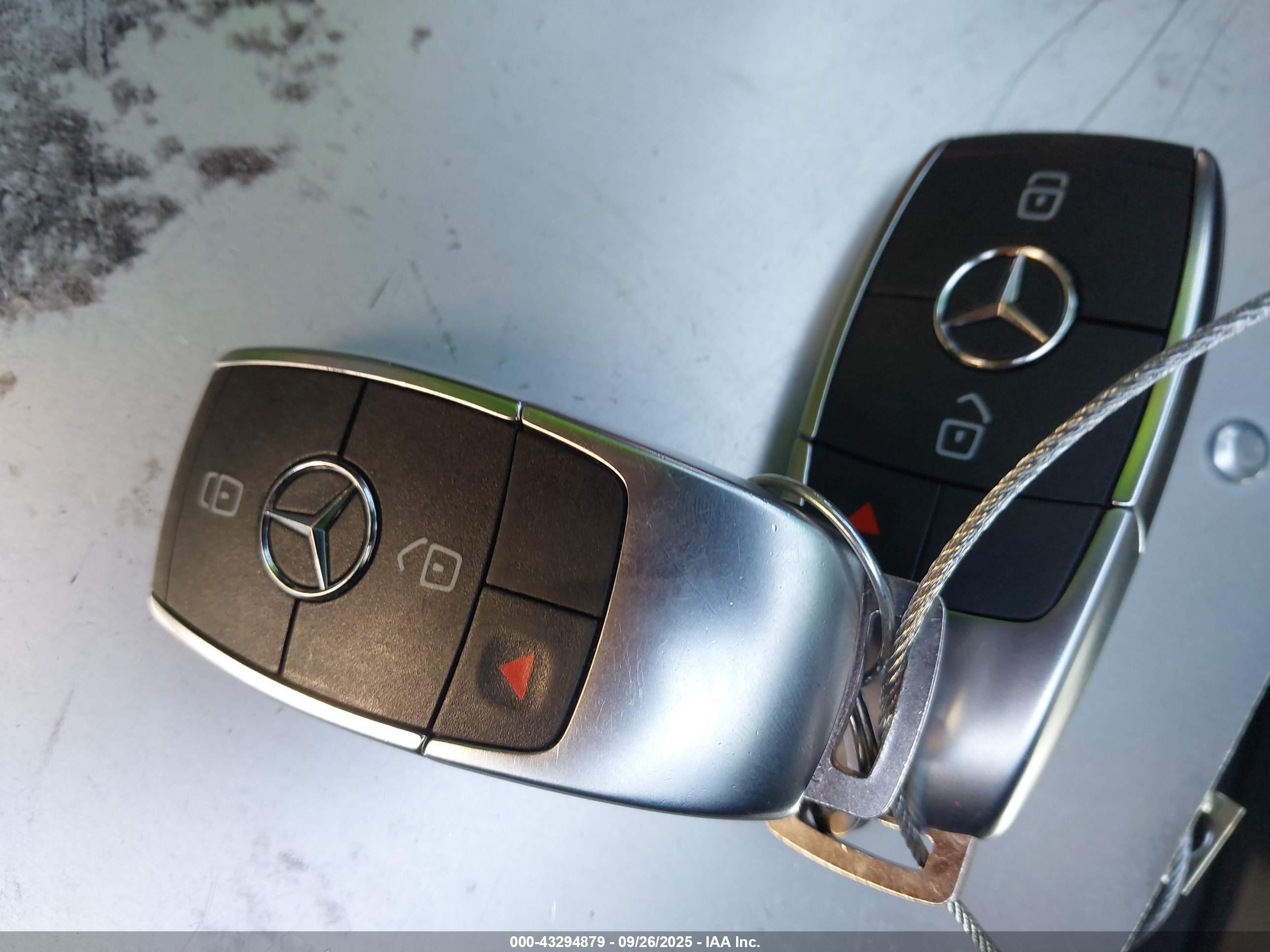 MERCEDES-BENZ G image 11