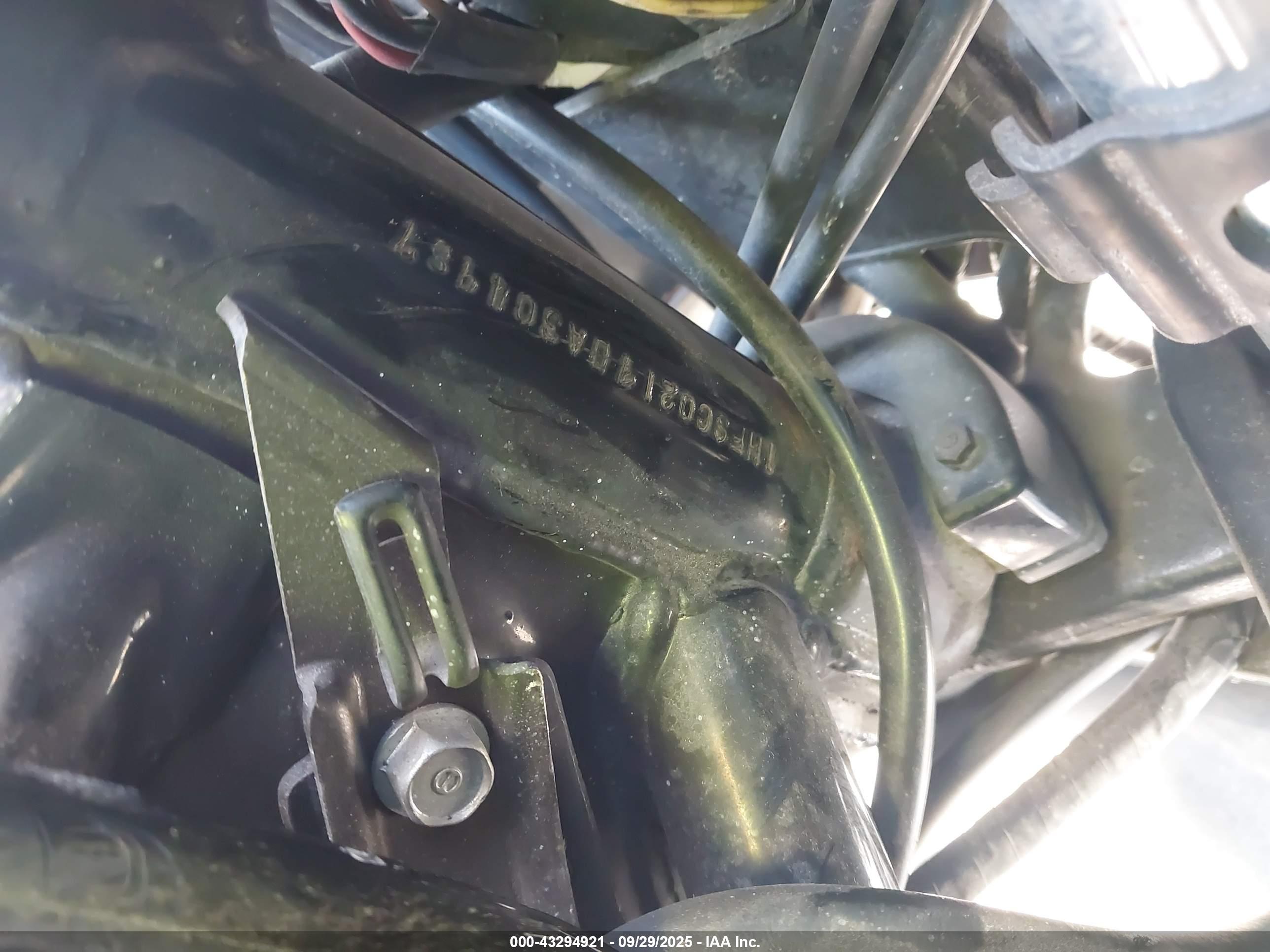 HONDA GL1100 image 10