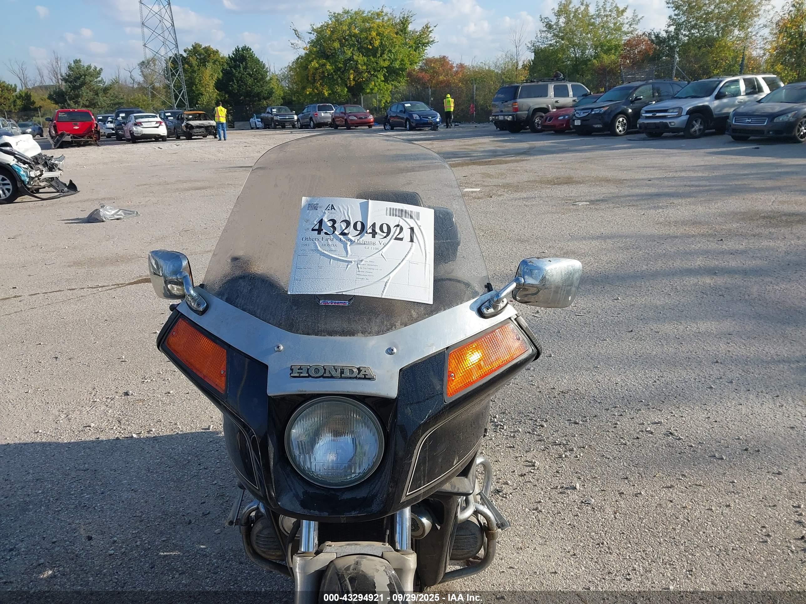 HONDA GL1100 image 5