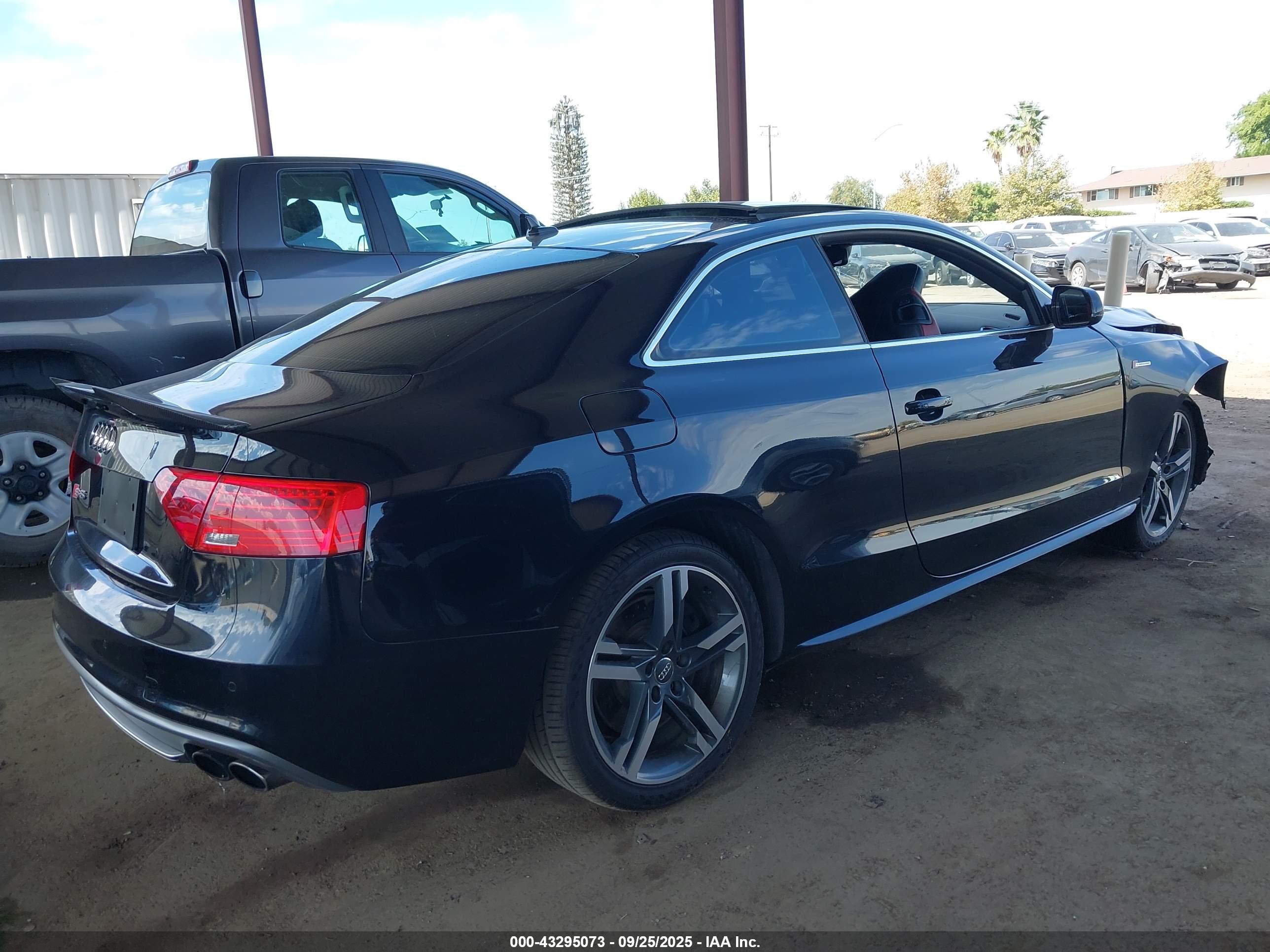 AUDI S5 image 4