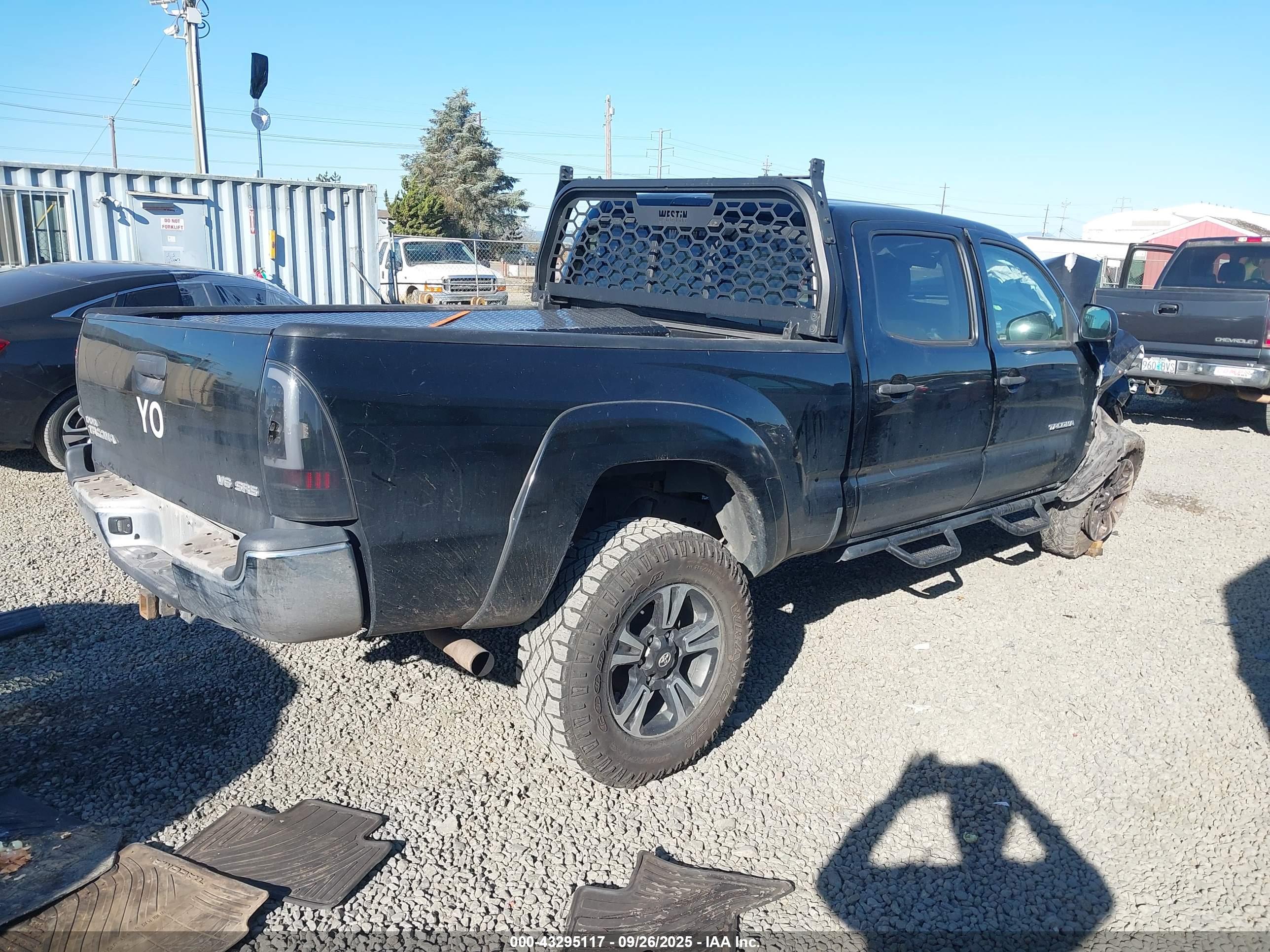 TOYOTA TACOMA image 4