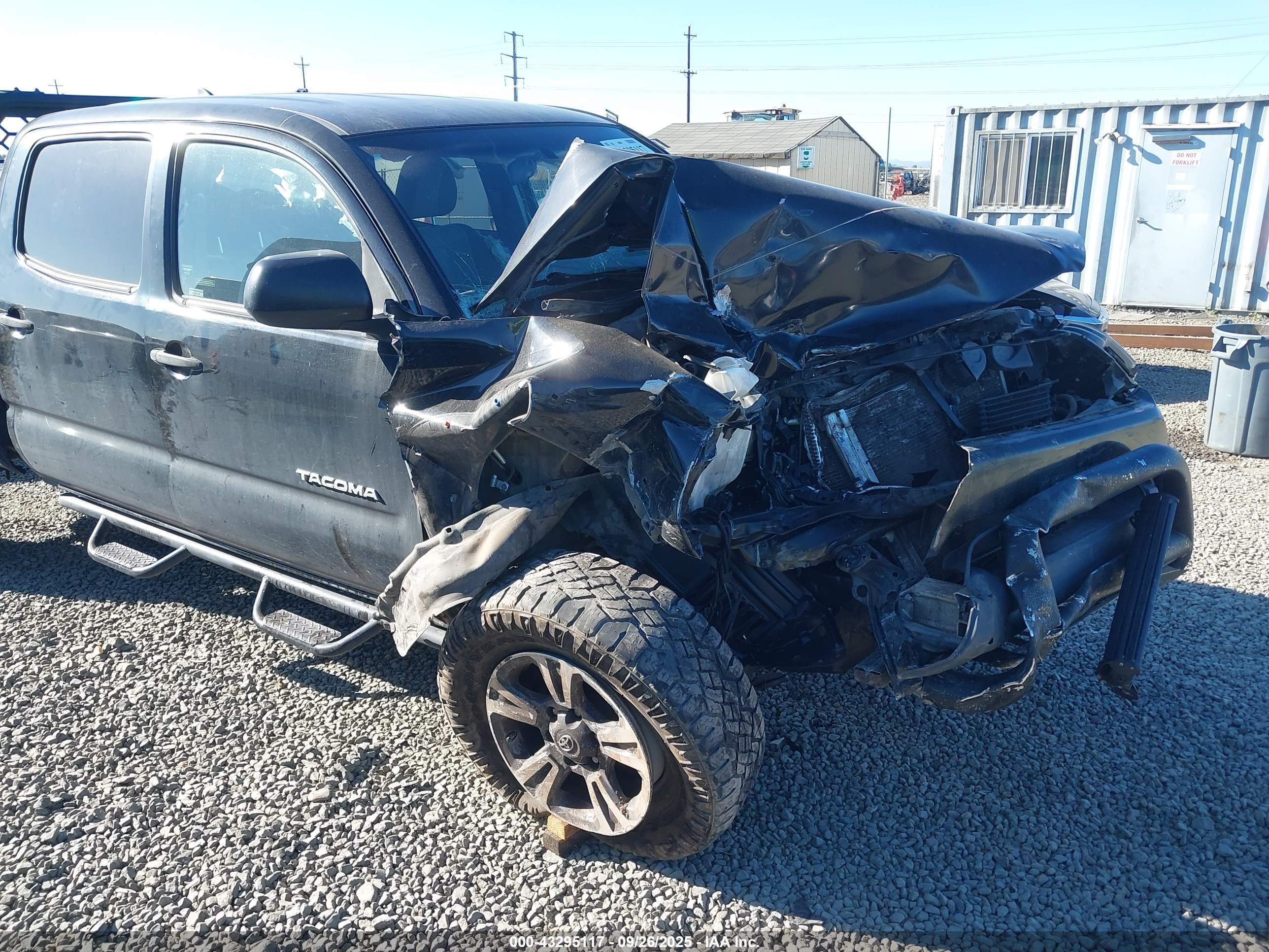 TOYOTA TACOMA image 6