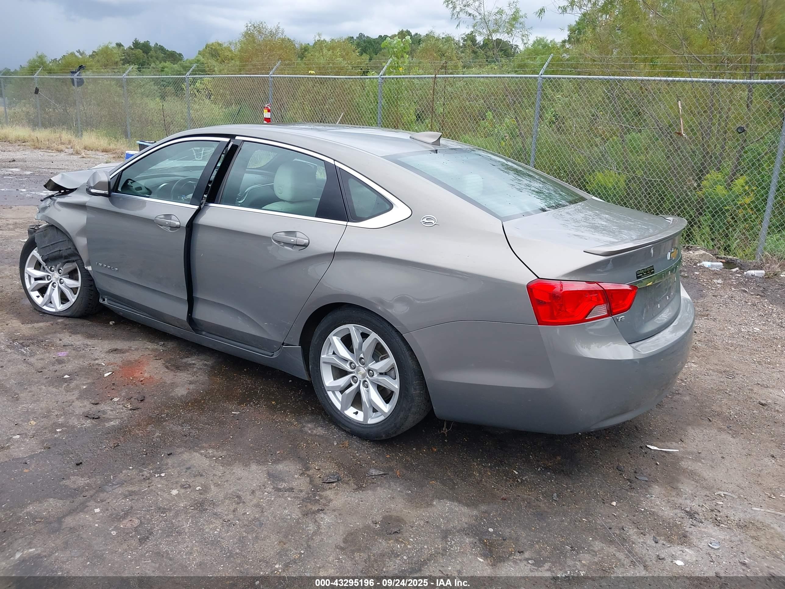 CHEVROLET IMPALA image 3