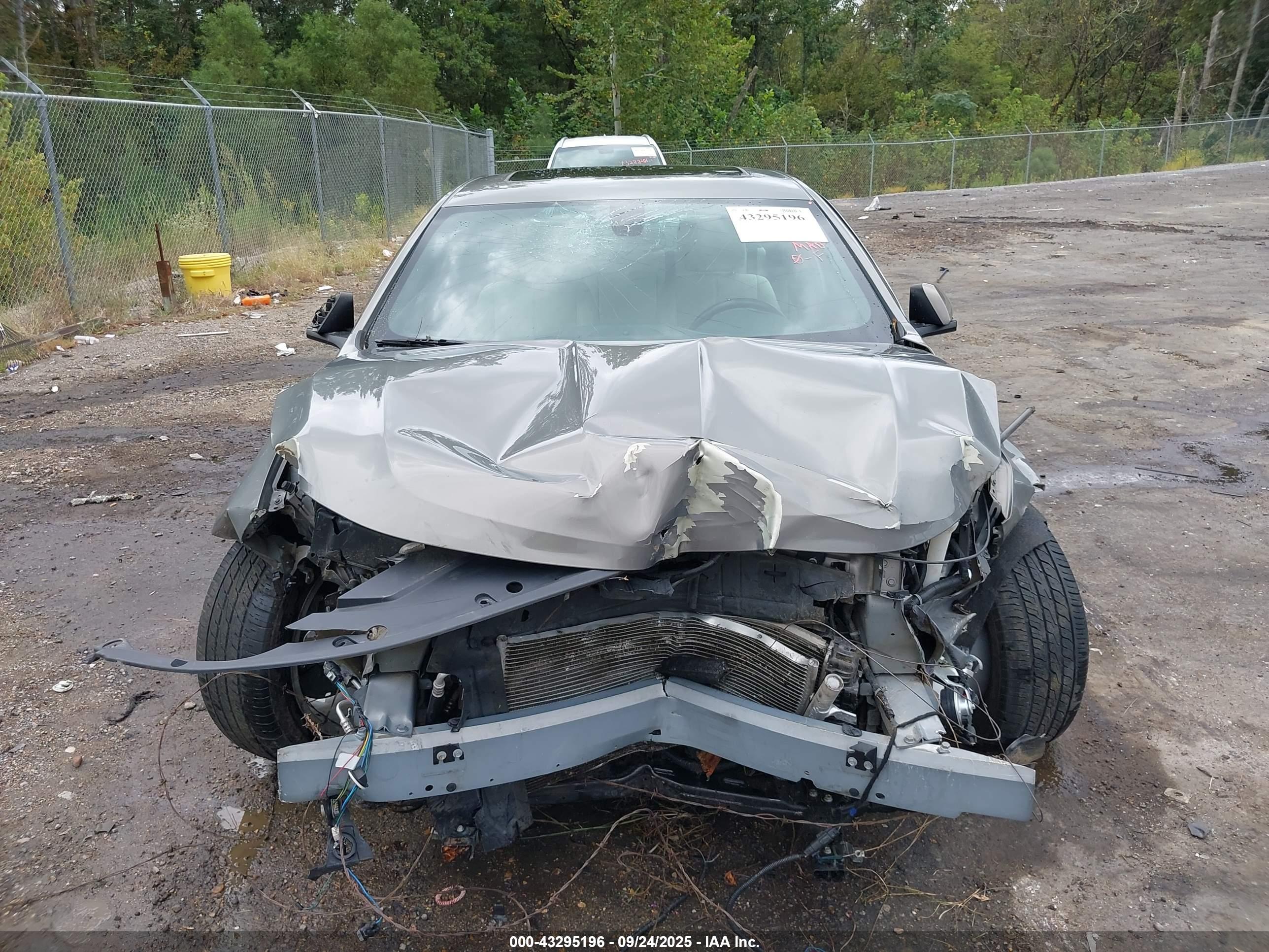 CHEVROLET IMPALA image 6