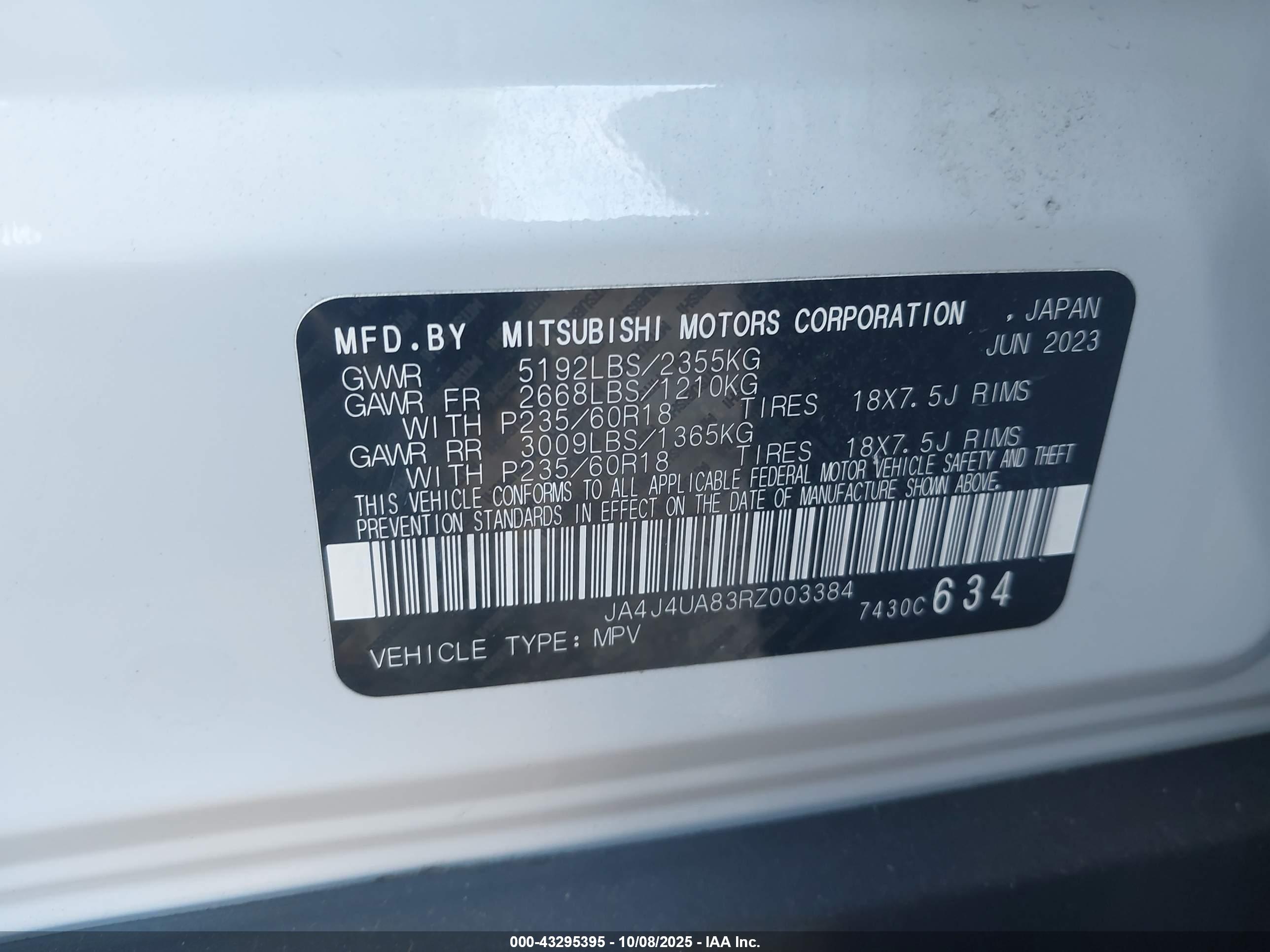 MITSUBISHI OUTLANDER image 9