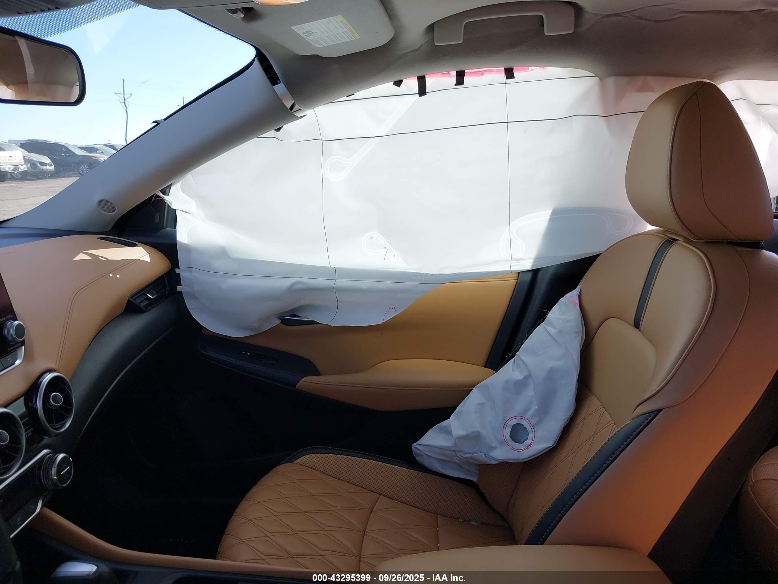 NISSAN SENTRA image 5