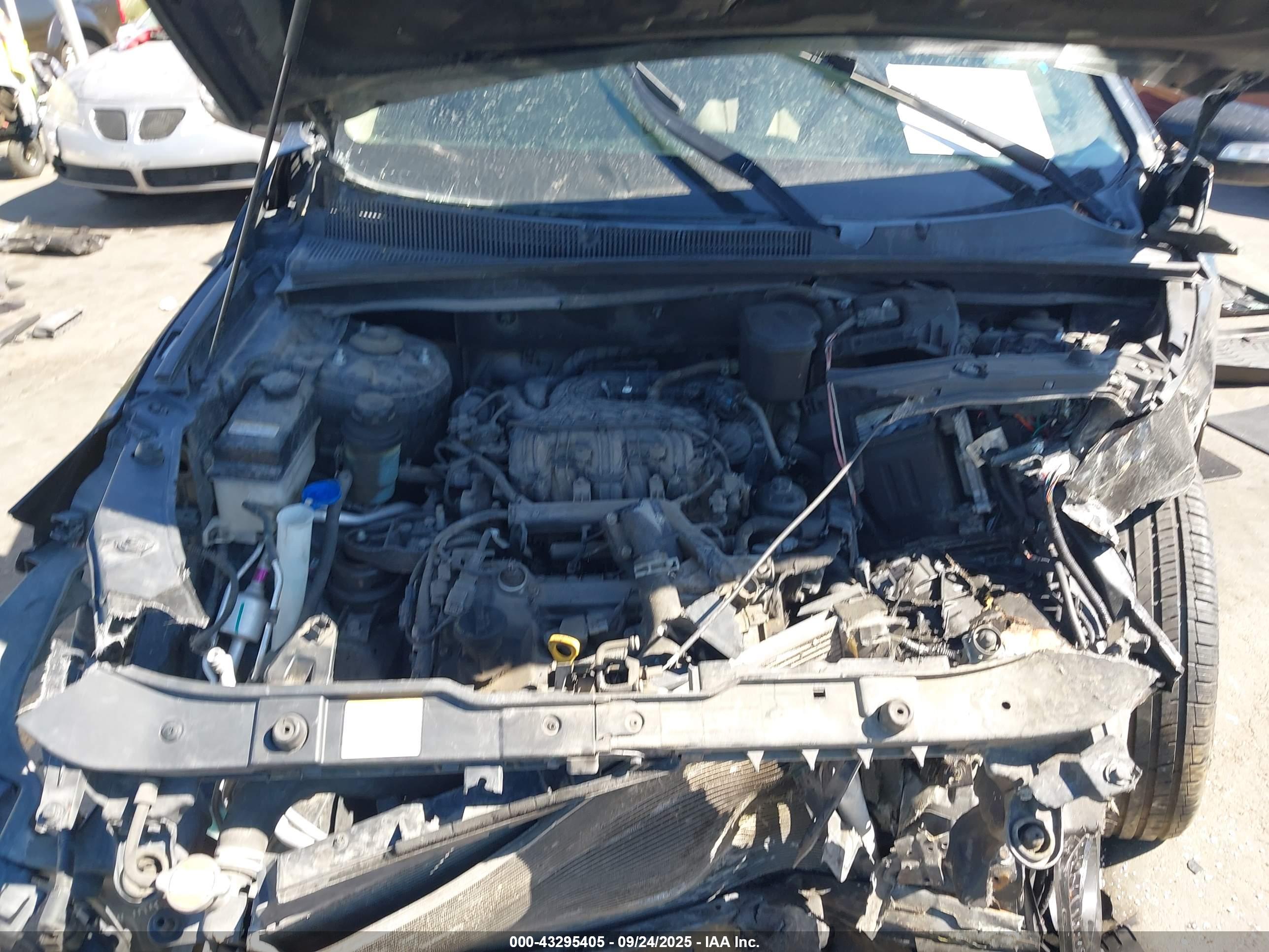 KIA SORENTO image 10