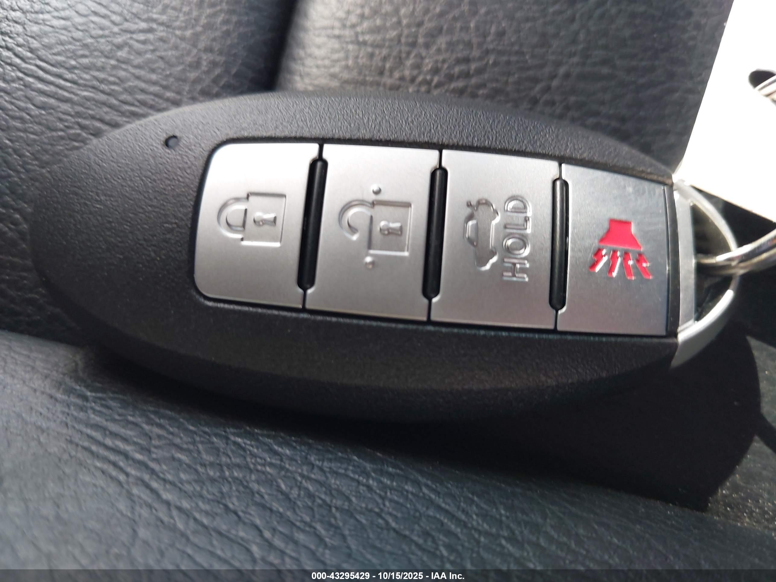 NISSAN SENTRA image 11